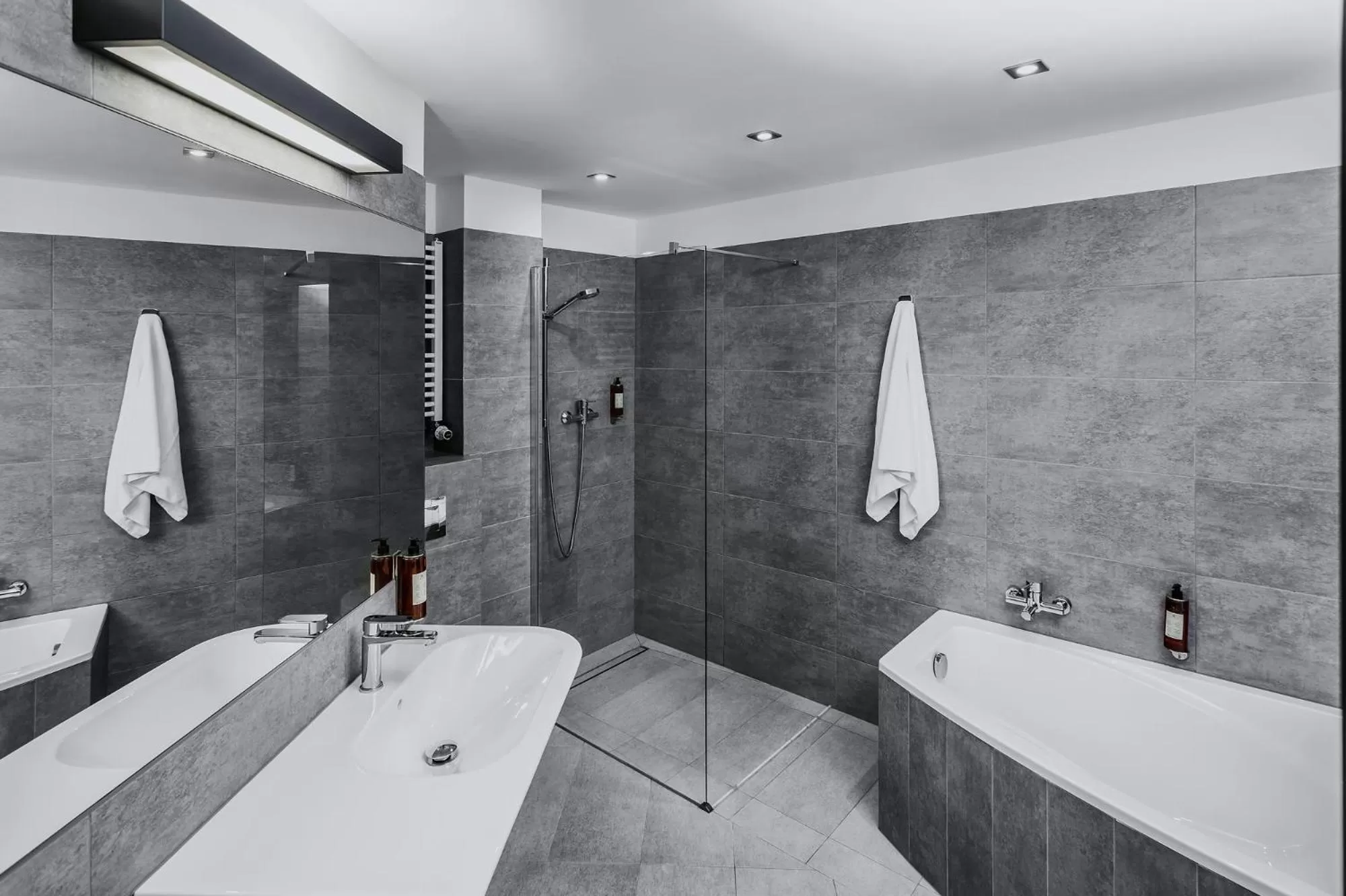 Bathroom in Lwowska 1