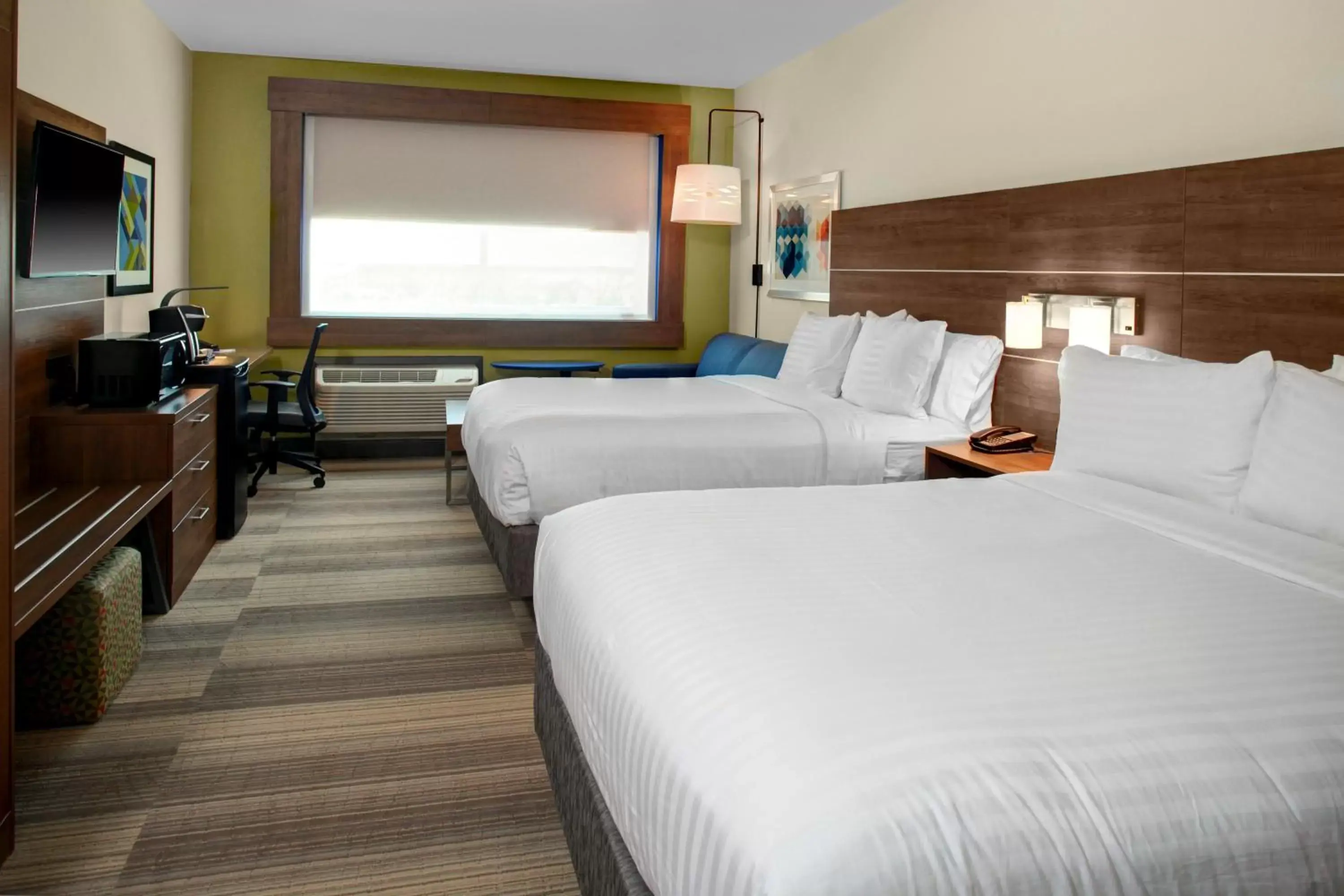 Photo of the whole room, Bed in Holiday Inn Express & Suites - Houston NW - Cypress Grand Pky, an IHG Hotel