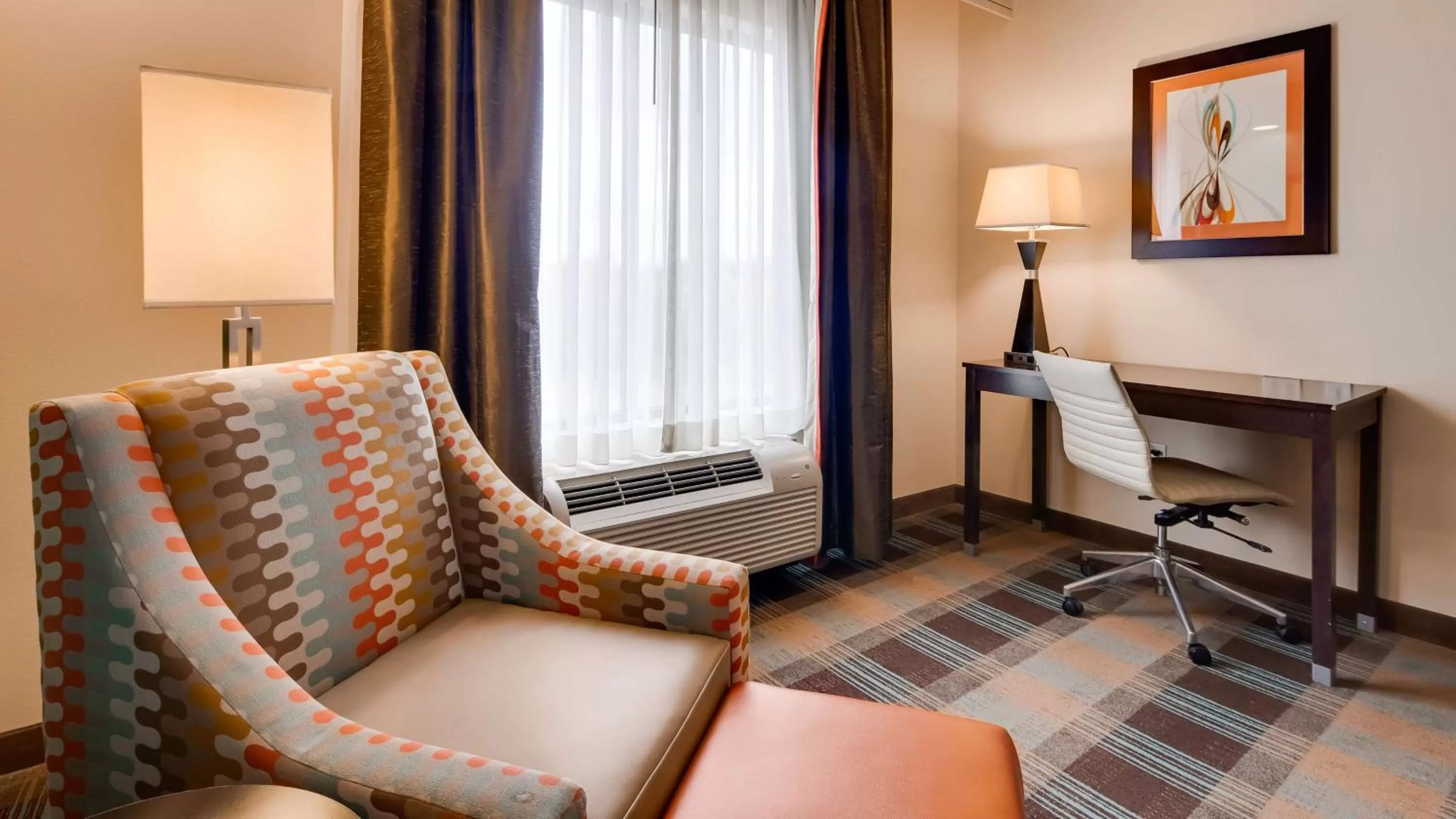 Photo of the whole room in Best Western Plus Atrium Inn & Suites