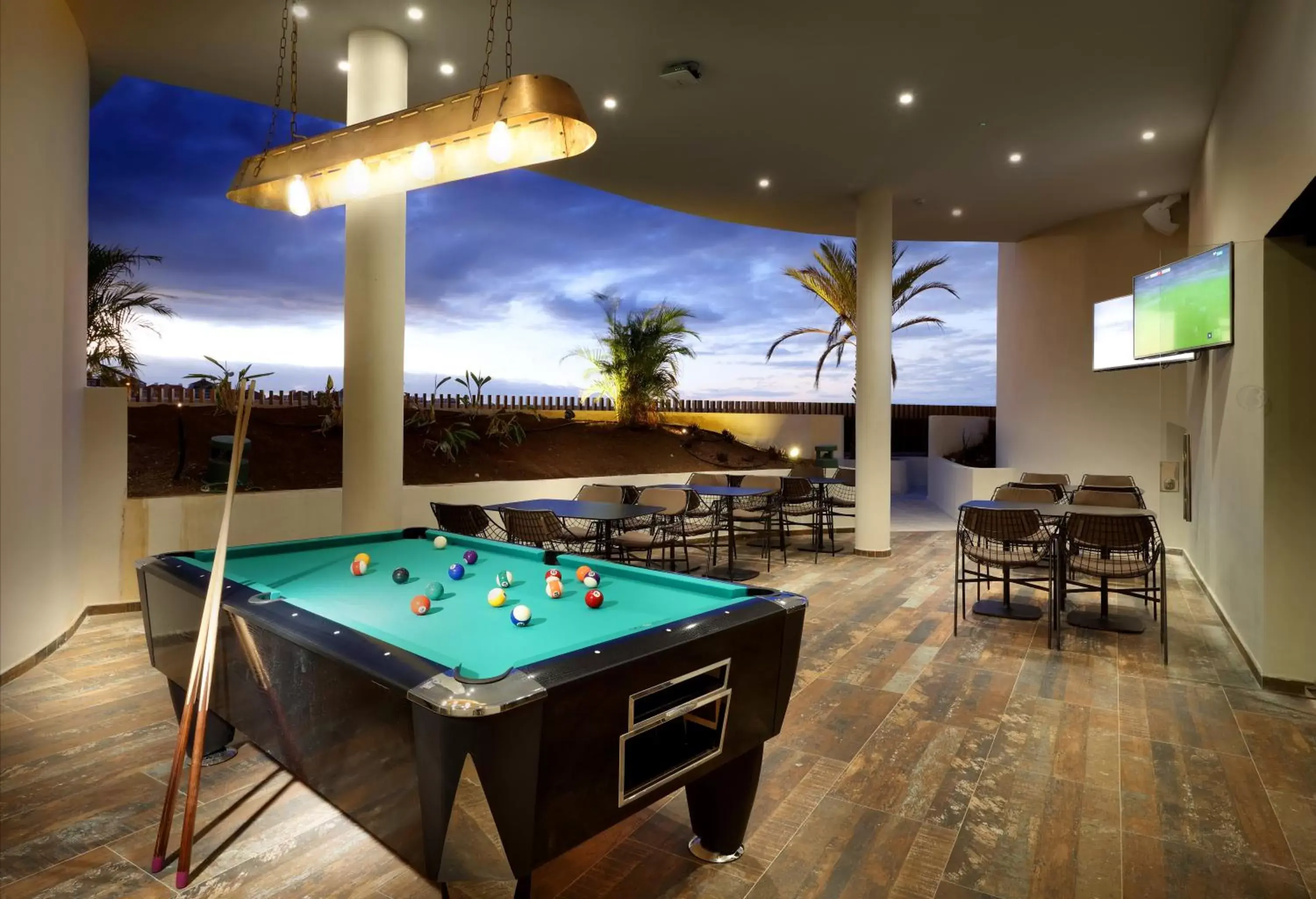 Communal lounge/ TV room, Billiards in Hard Rock Hotel Tenerife