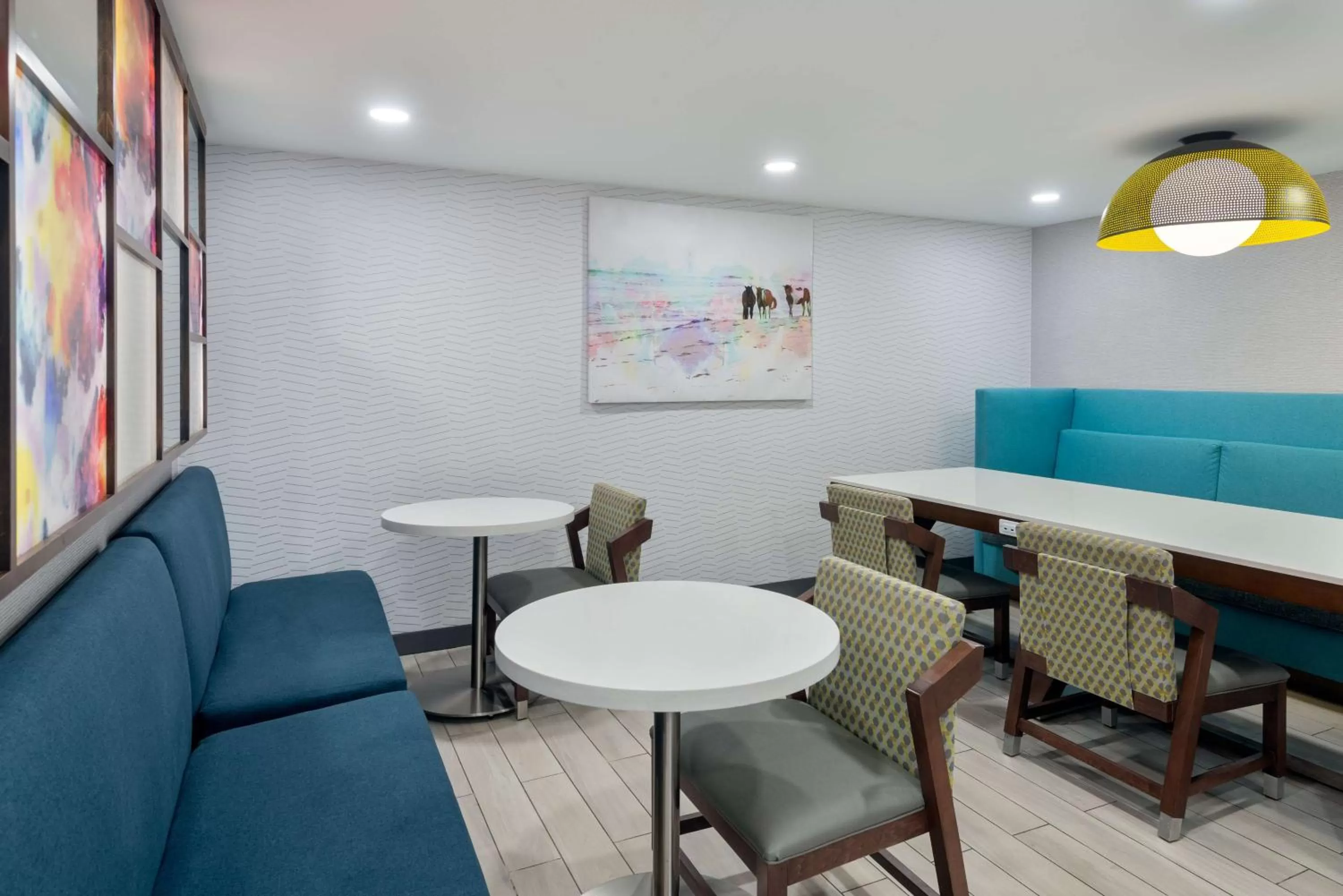 Breakfast in Hampton Inn Salisbury