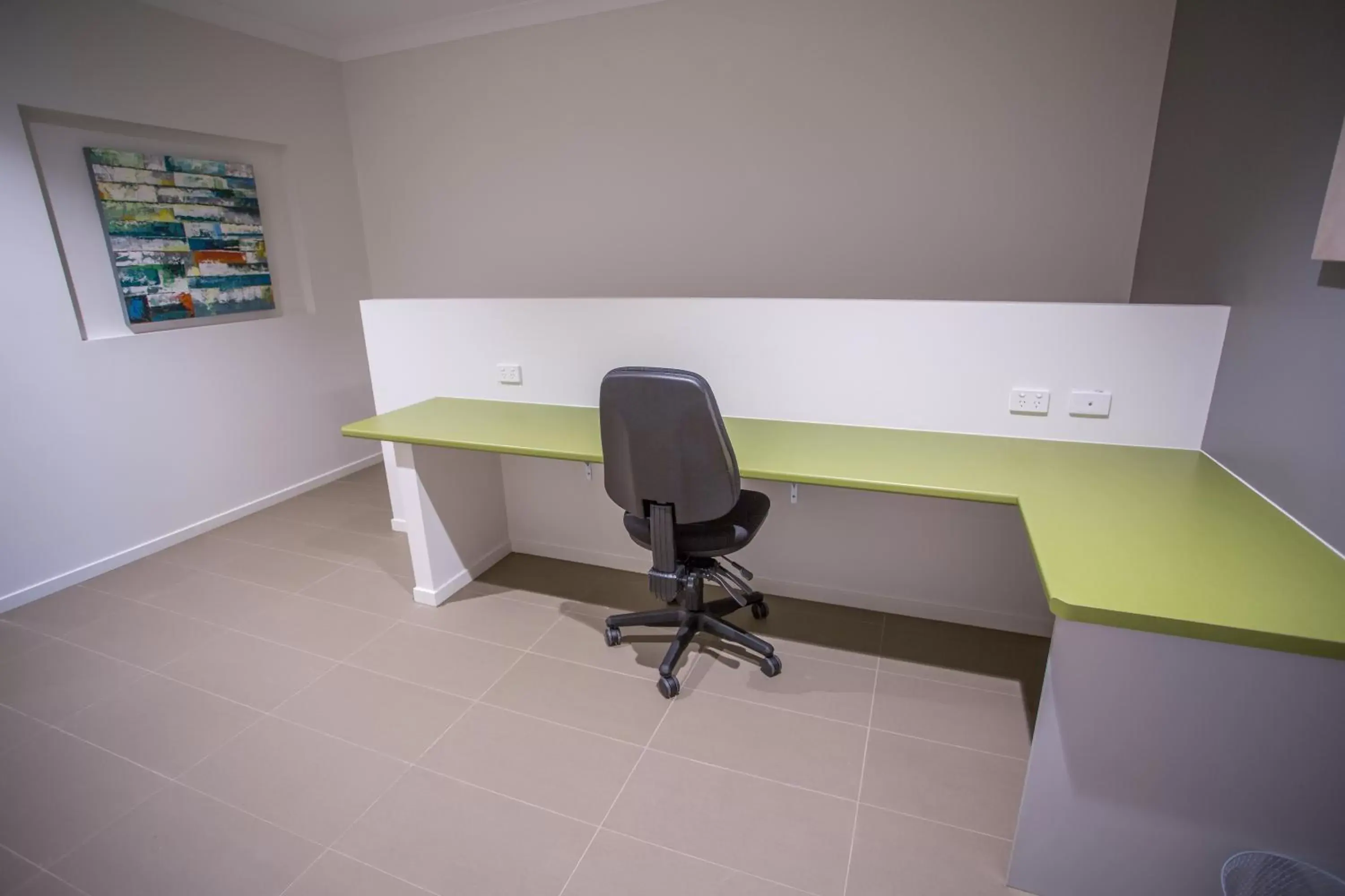 Seating area in Spinifex Motel and Serviced Apartments