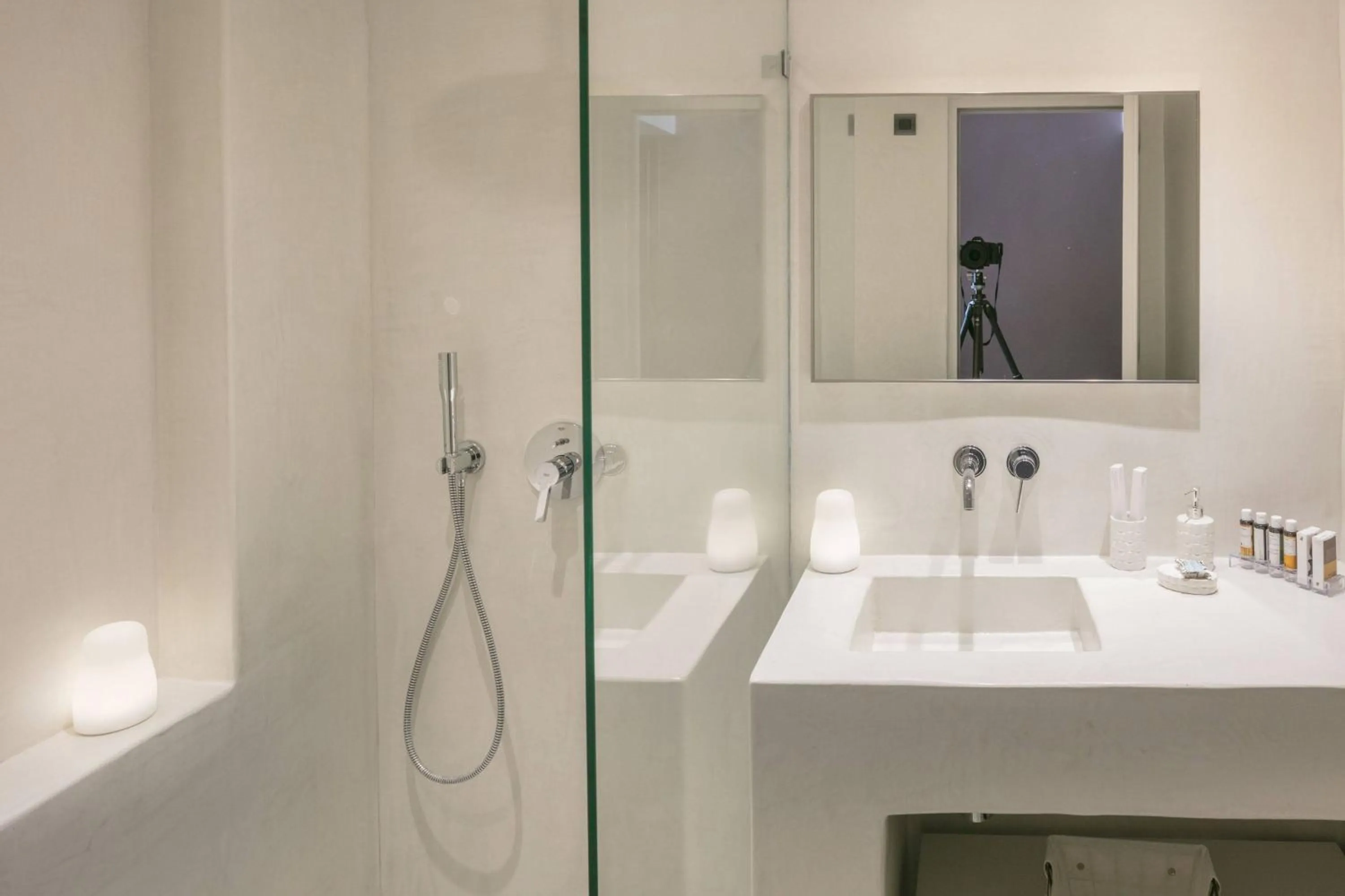 Bathroom in Aria Suites & Villas