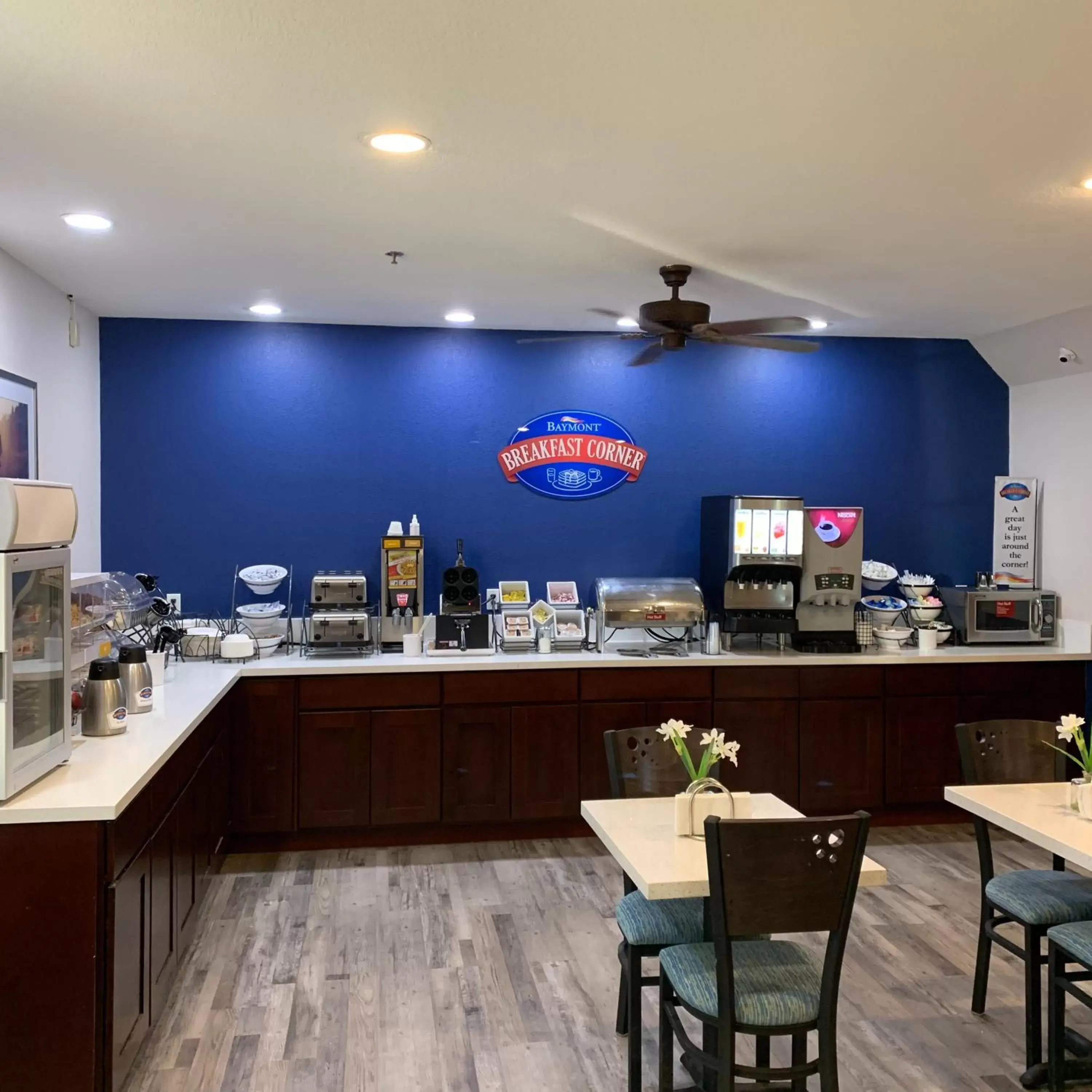 Food and drinks, Restaurant/Places to Eat in Baymont by Wyndham Casa Grande