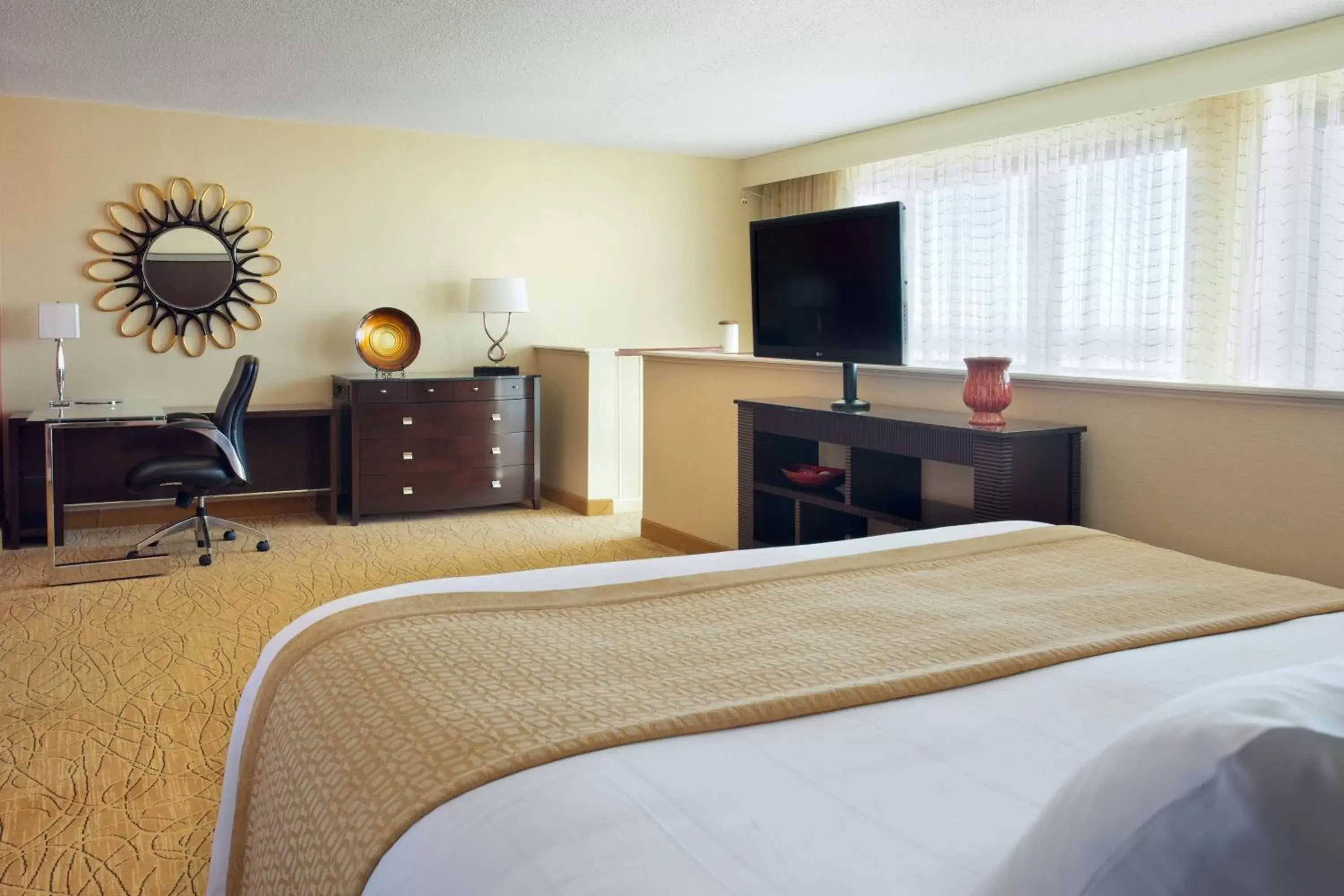 Bedroom, Bed in Tampa Airport Marriott