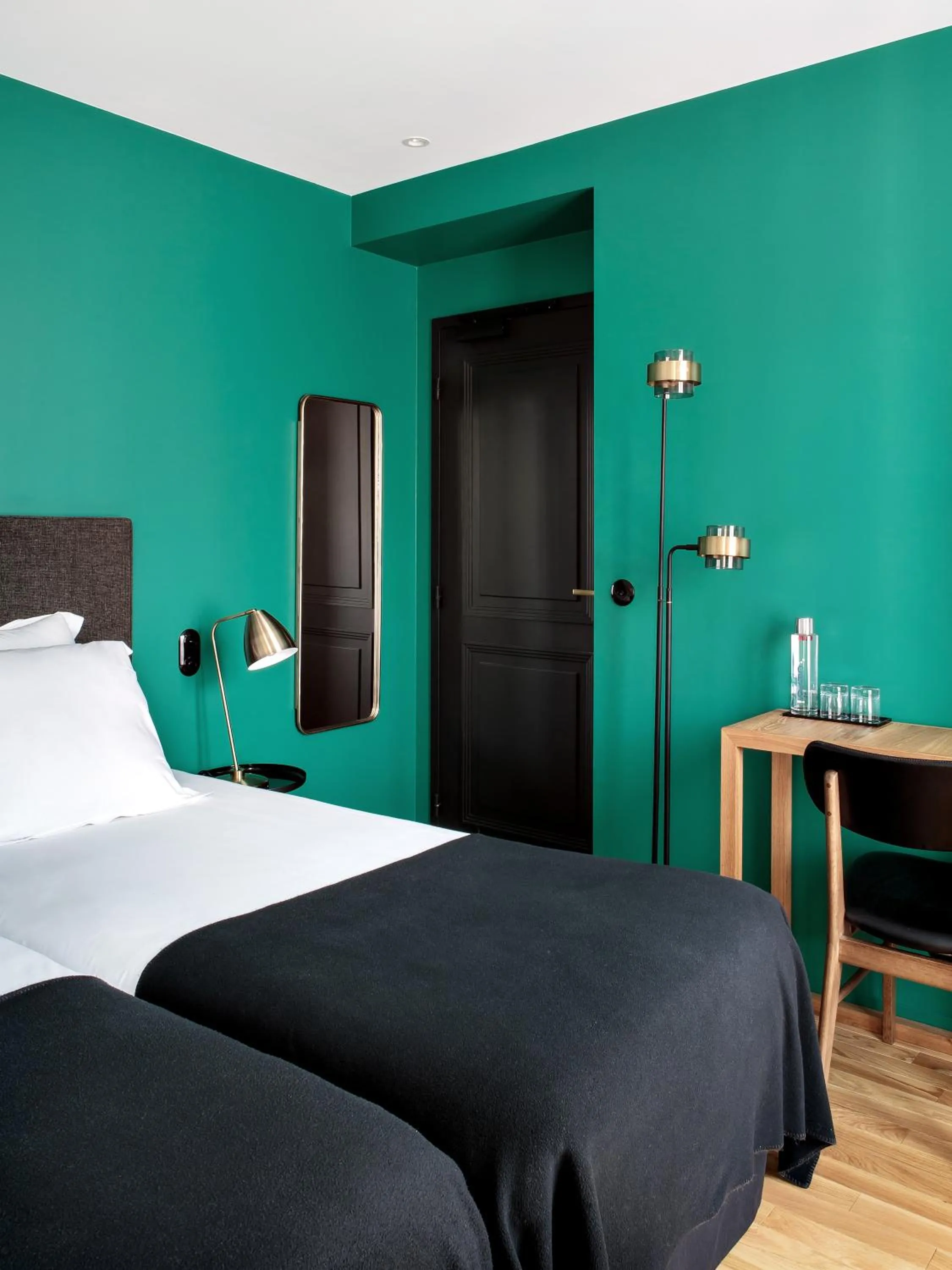 Bedroom, Bed in New Hotel Le Voltaire