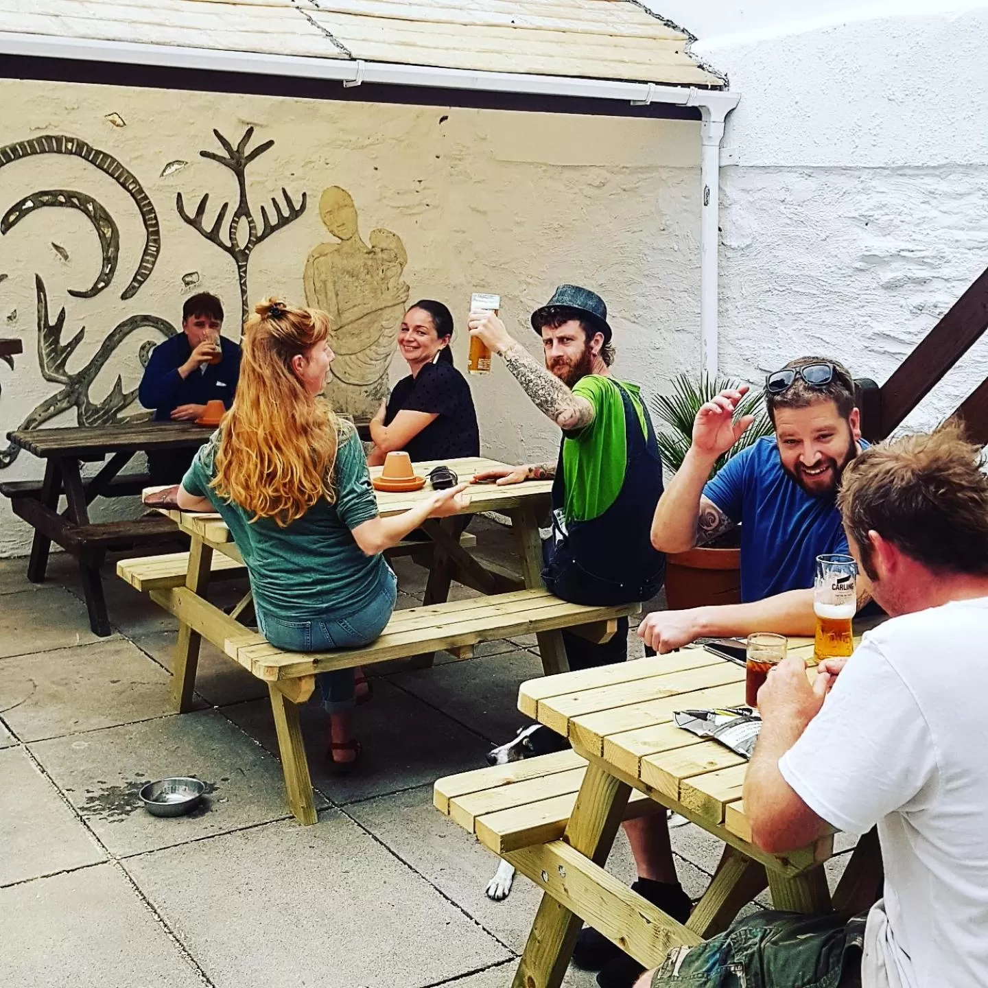Patio in Jacobs Ladder Inn
