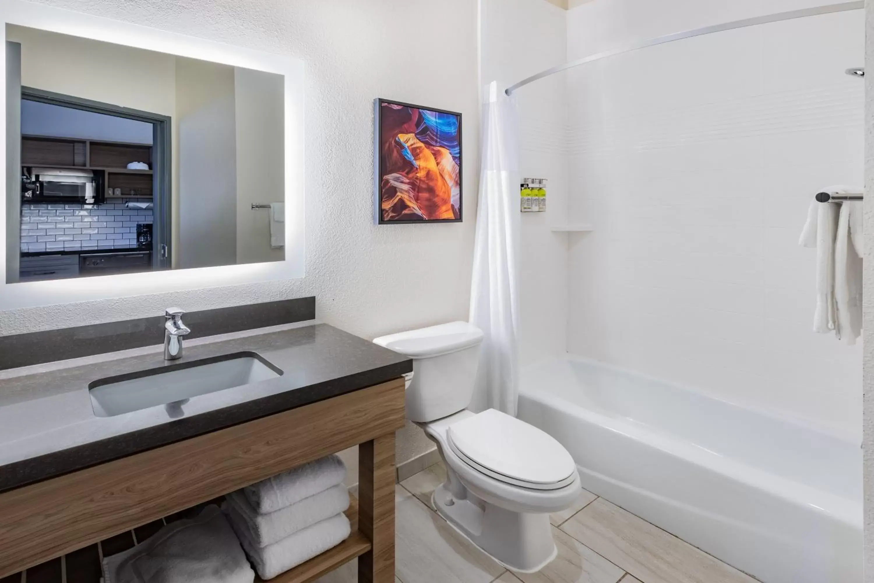 Bathroom in Candlewood Suites Mount Pleasant, an IHG Hotel