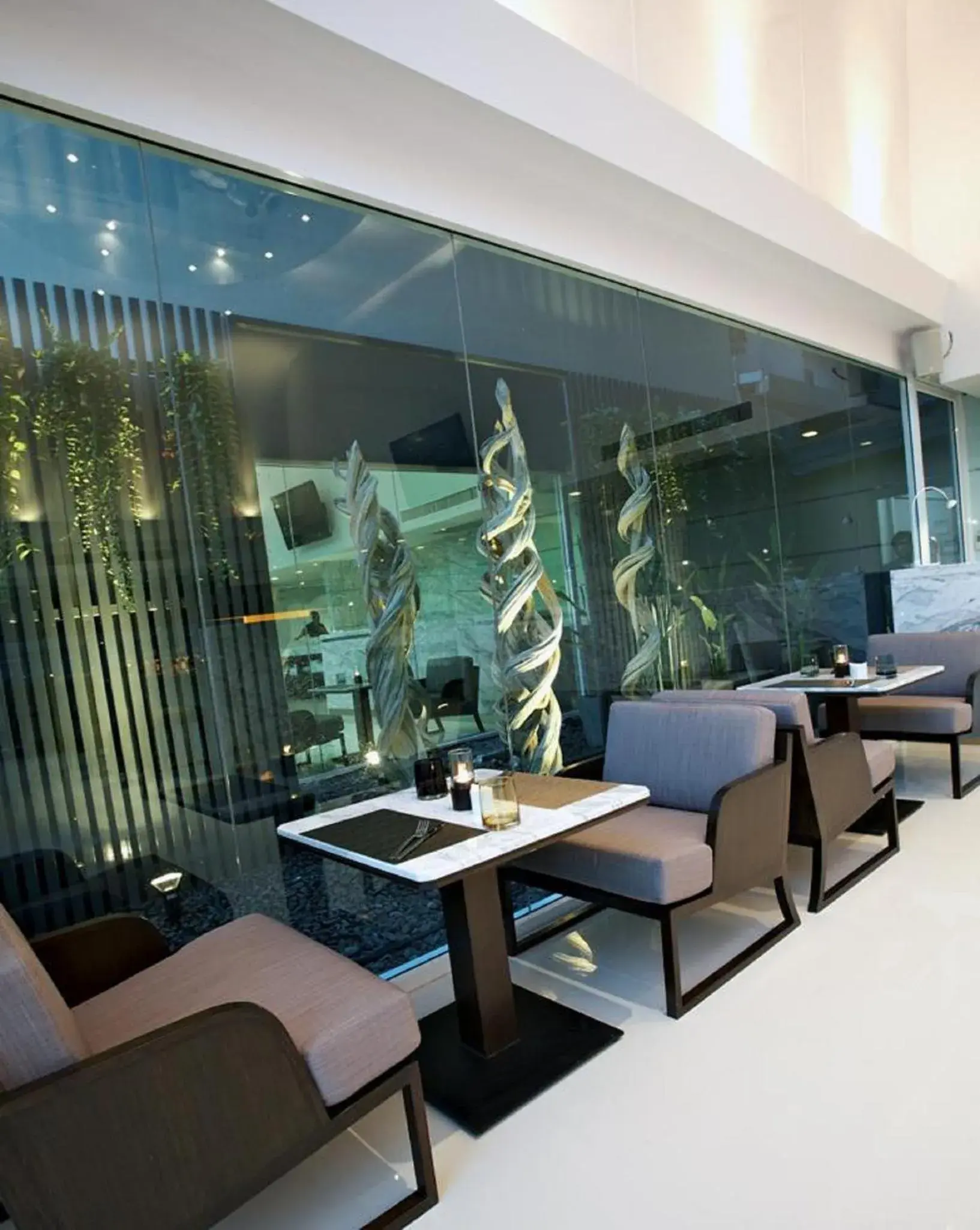 Restaurant/places to eat in Hotel Solo, Sukhumvit 2, Bangkok - SHA Extra Plus