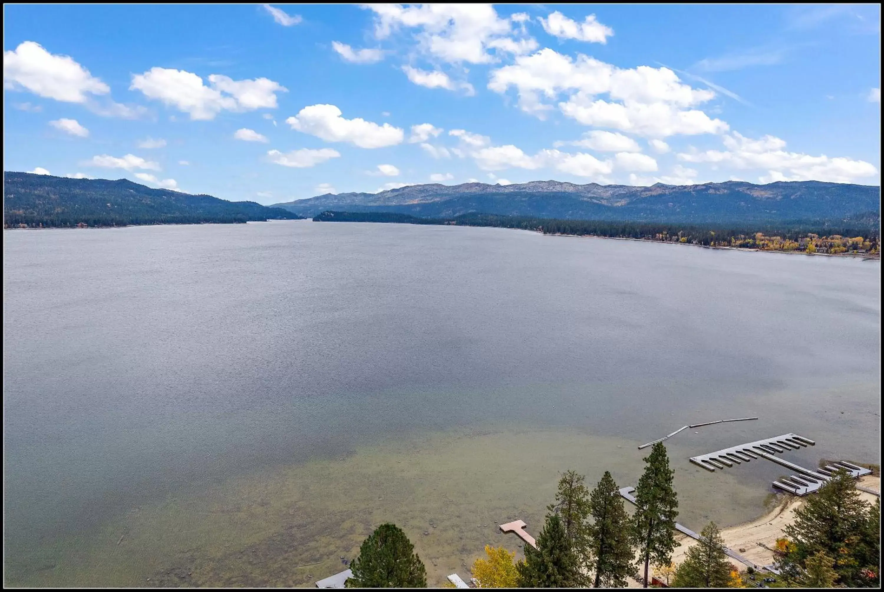 Natural landscape, Bird's-eye View in Brundage Bungalows