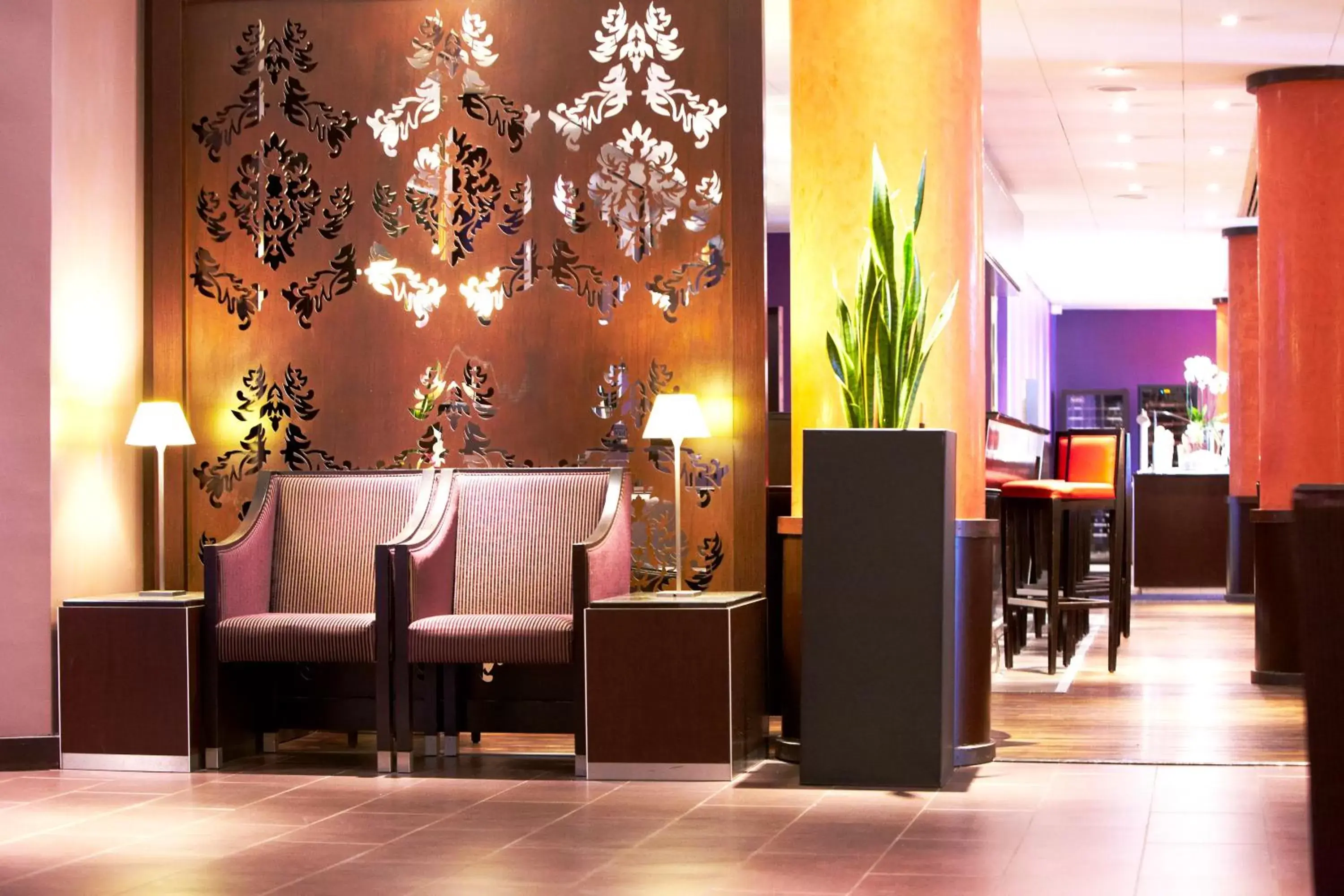 Lobby or reception, Seating Area in Golden Tulip Paris CDG Airport – Villepinte