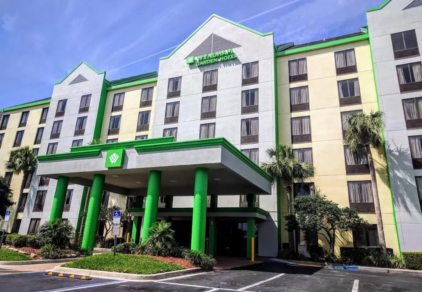 Facade/entrance, Property Building in Wyndham Garden Hotel - Jacksonville