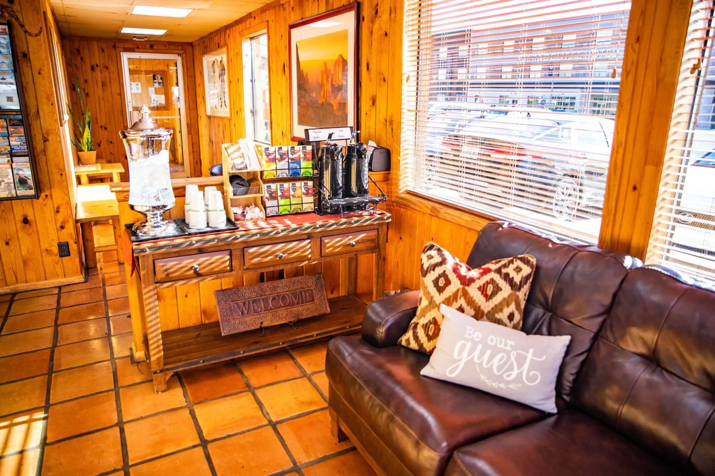 Lobby or reception, Seating Area in Big Horn Lodge