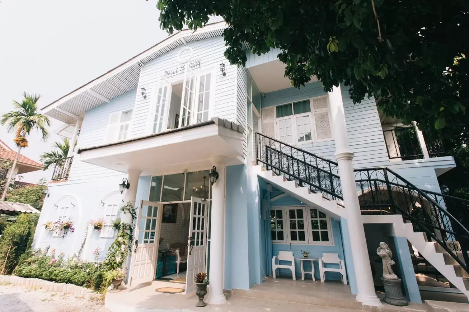 Facade/entrance, Property Building in Nai Suan Bed and Breakfast
