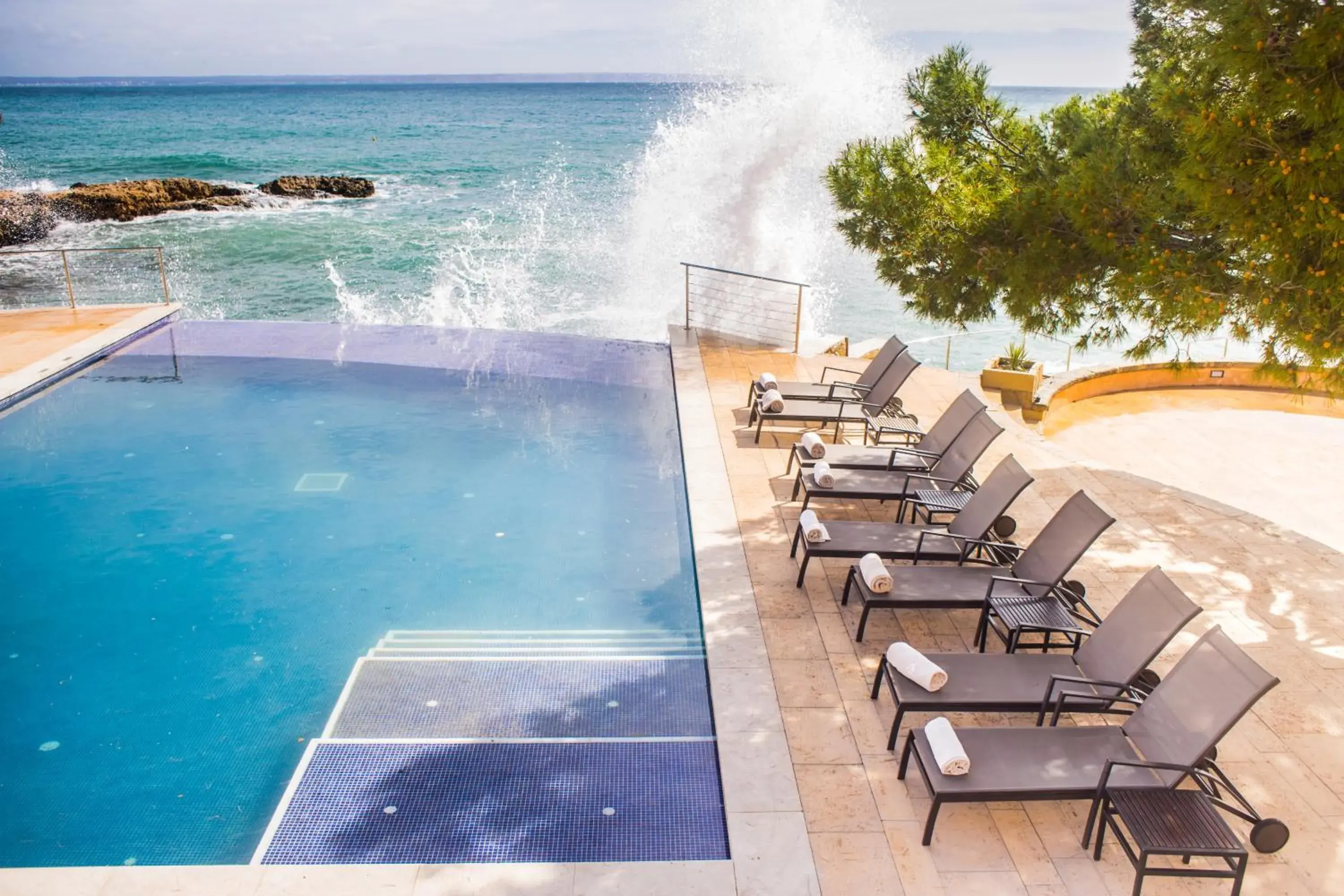 Sea view, Swimming Pool in Hotel Hospes Maricel y Spa