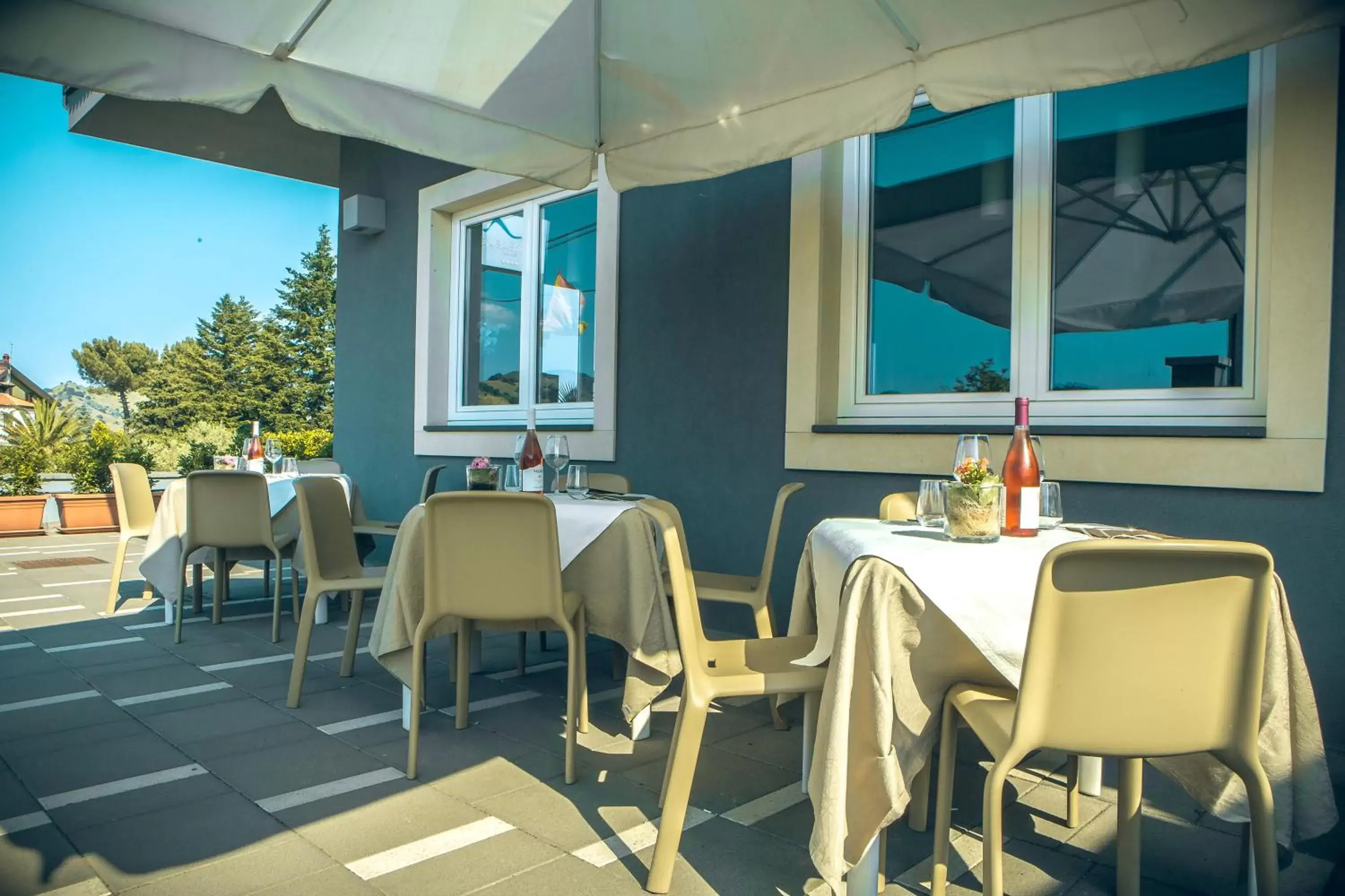 Balcony/Terrace, Restaurant/Places to Eat in Mareneve Resort