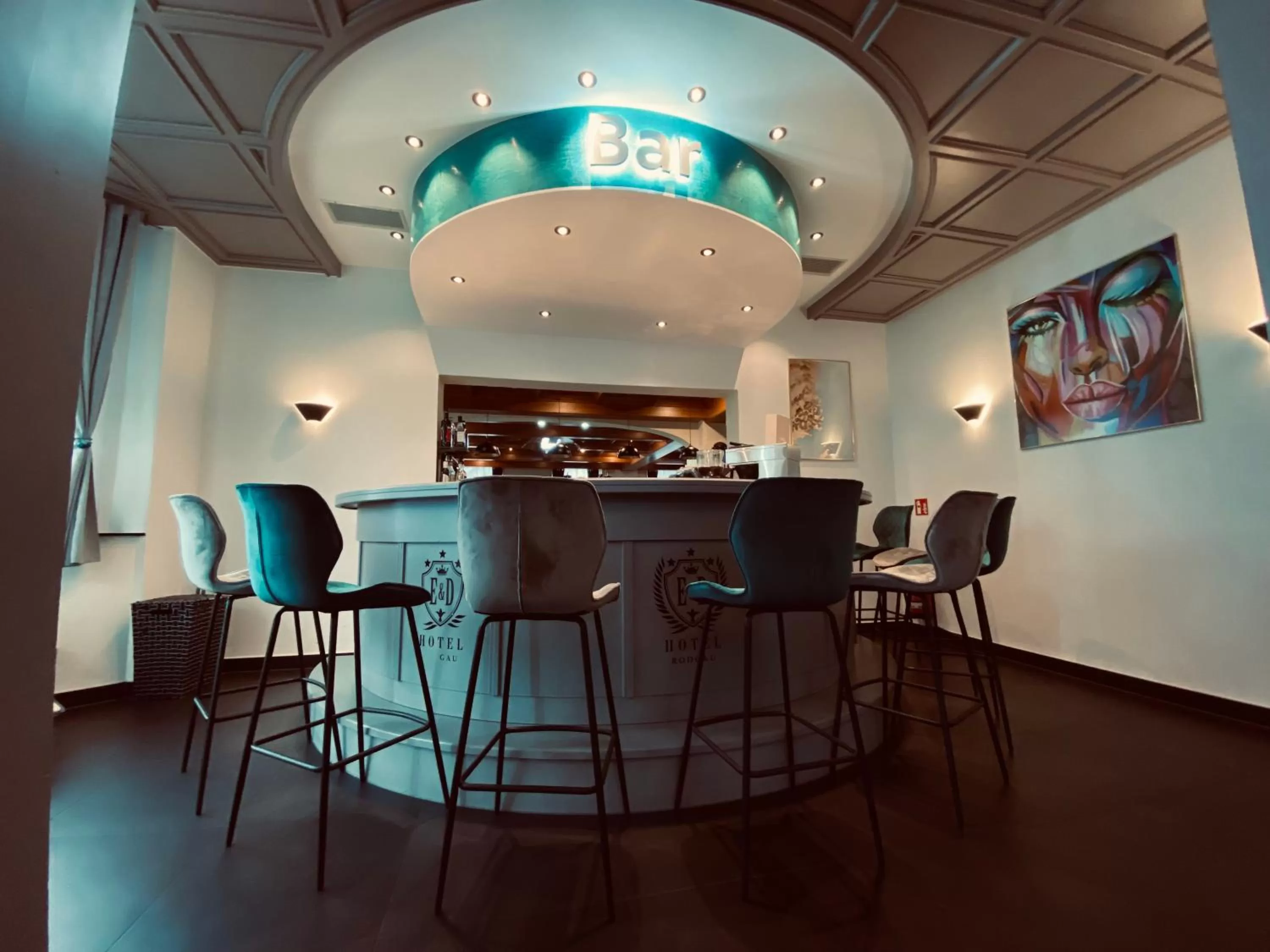 Lounge or bar in E&D Hotel Rodgau