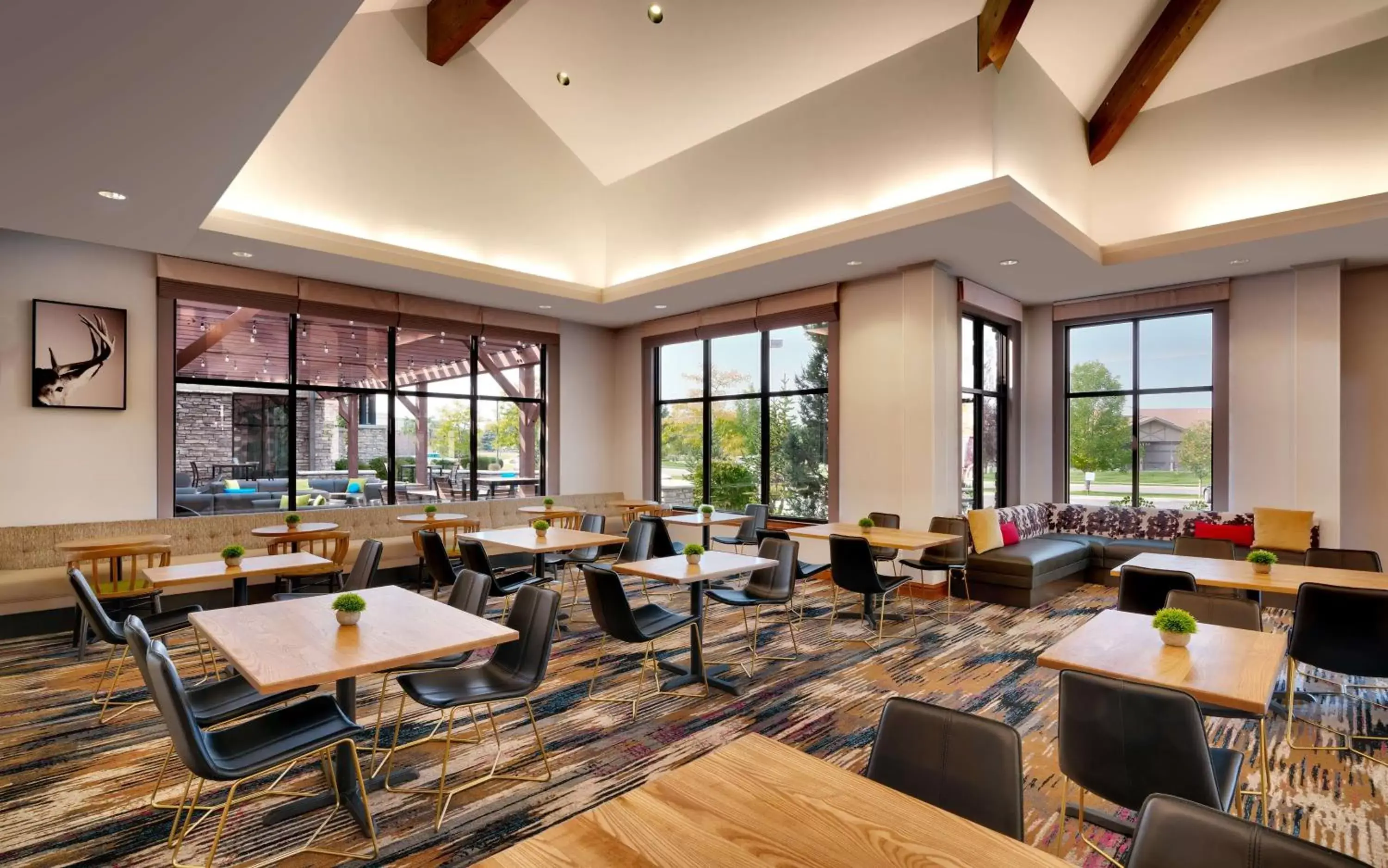 Dining area, Restaurant/Places to Eat in Hilton Garden Inn Bozeman