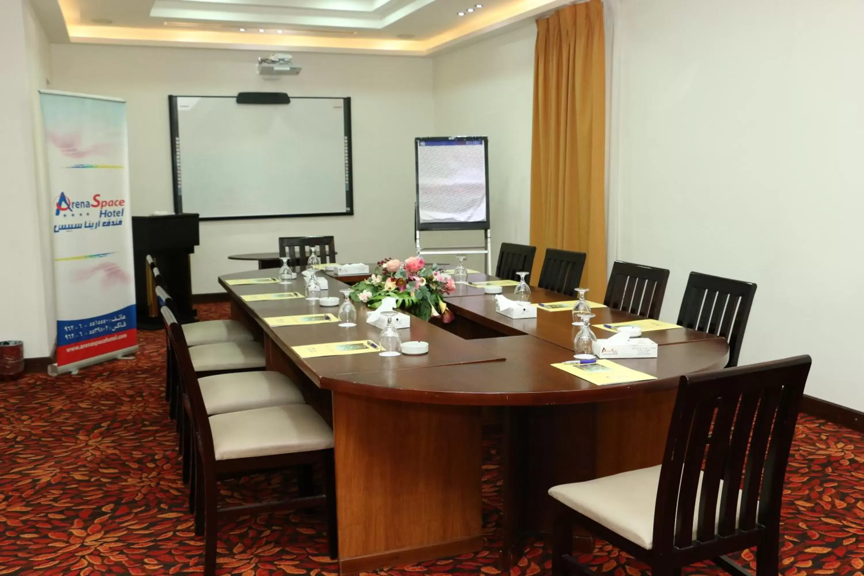 Business facilities in Arena Space Hotel