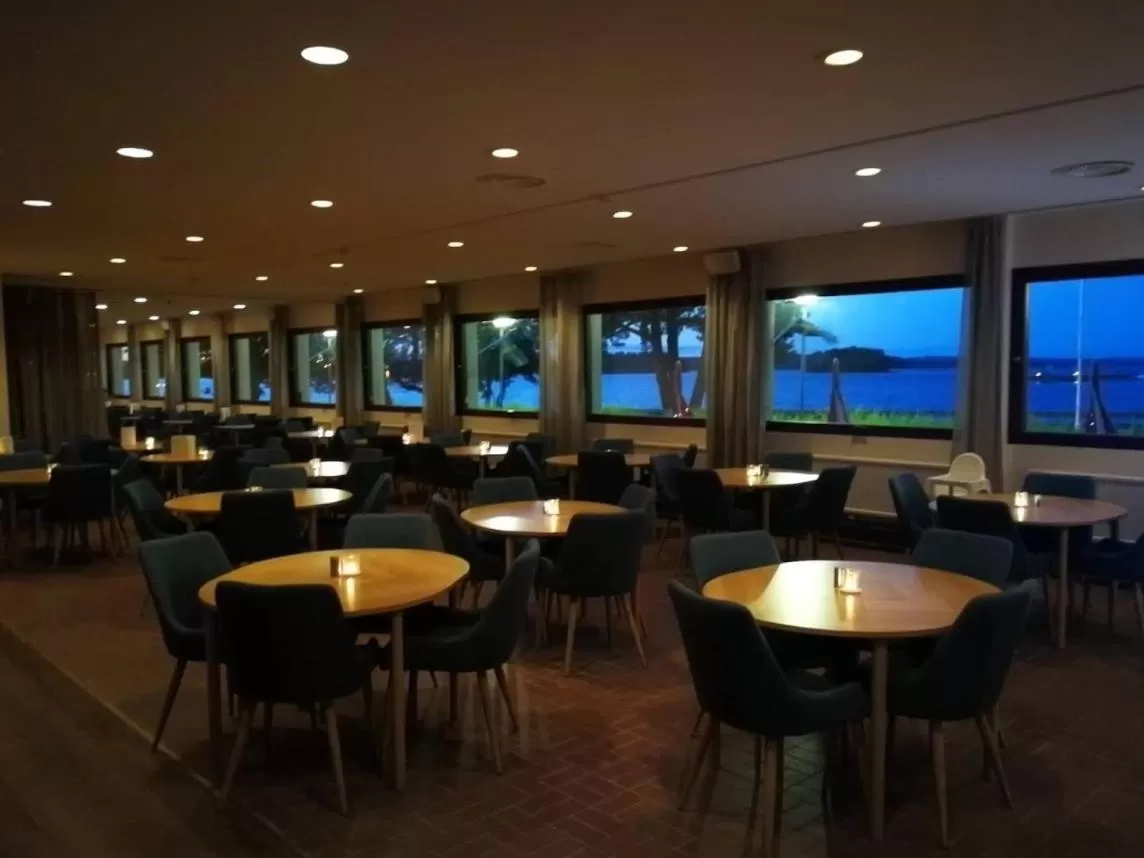 Restaurant/places to eat in Hotell Wettern