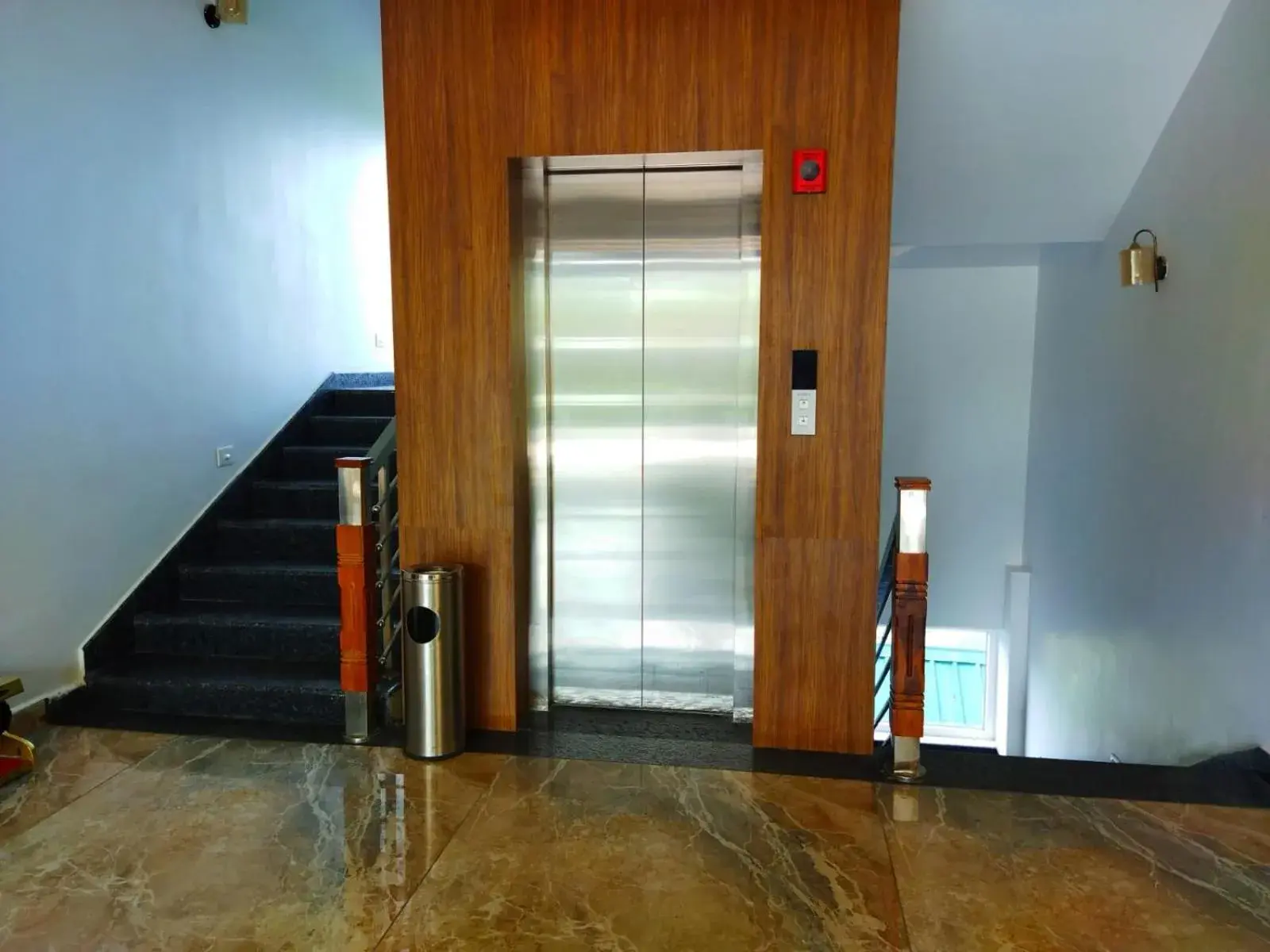 elevator in WOLKENBURG RESORT & SPA