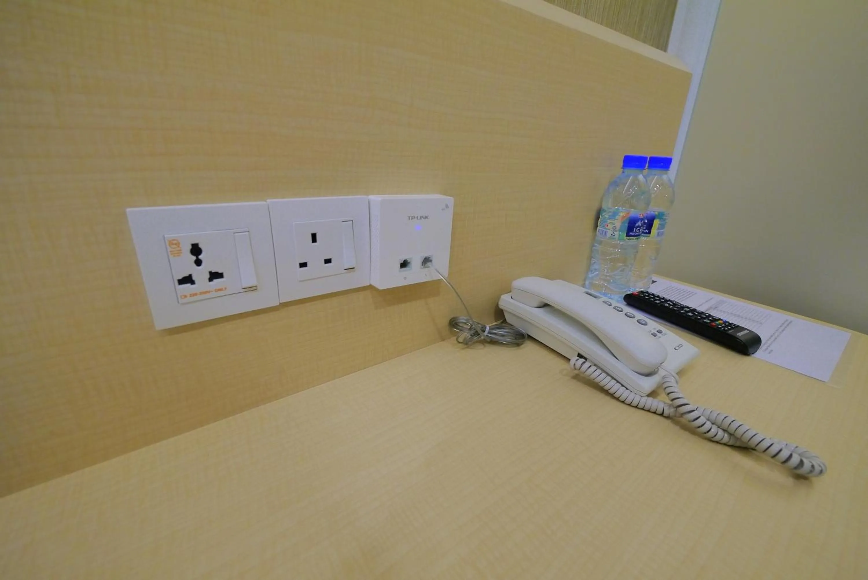 TV and multimedia in 33 Boutique Hotel Bandar Sunway