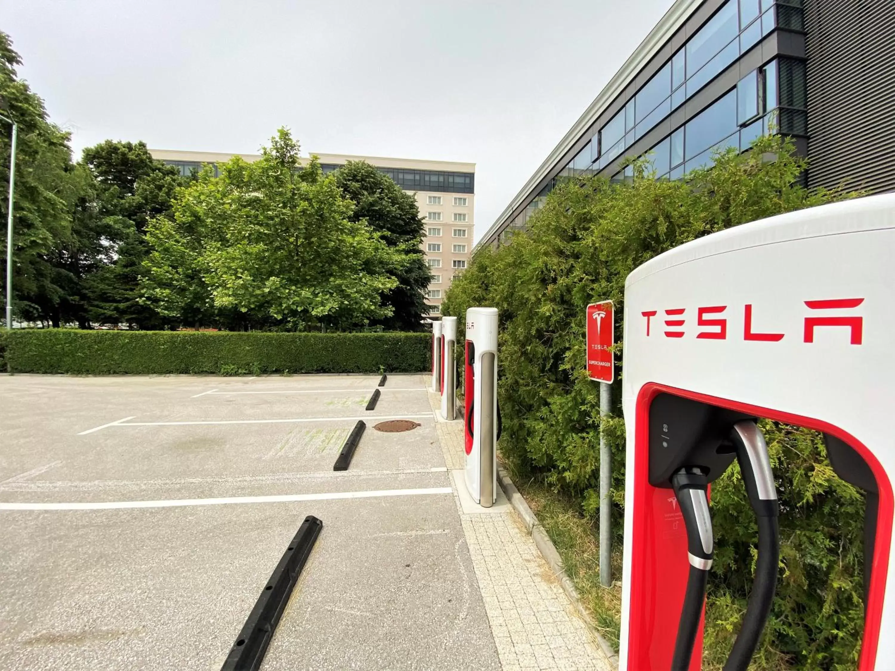 Facade/entrance in Radisson Hotel Plovdiv Facade/entrance in Radisson Hotel Plovdiv