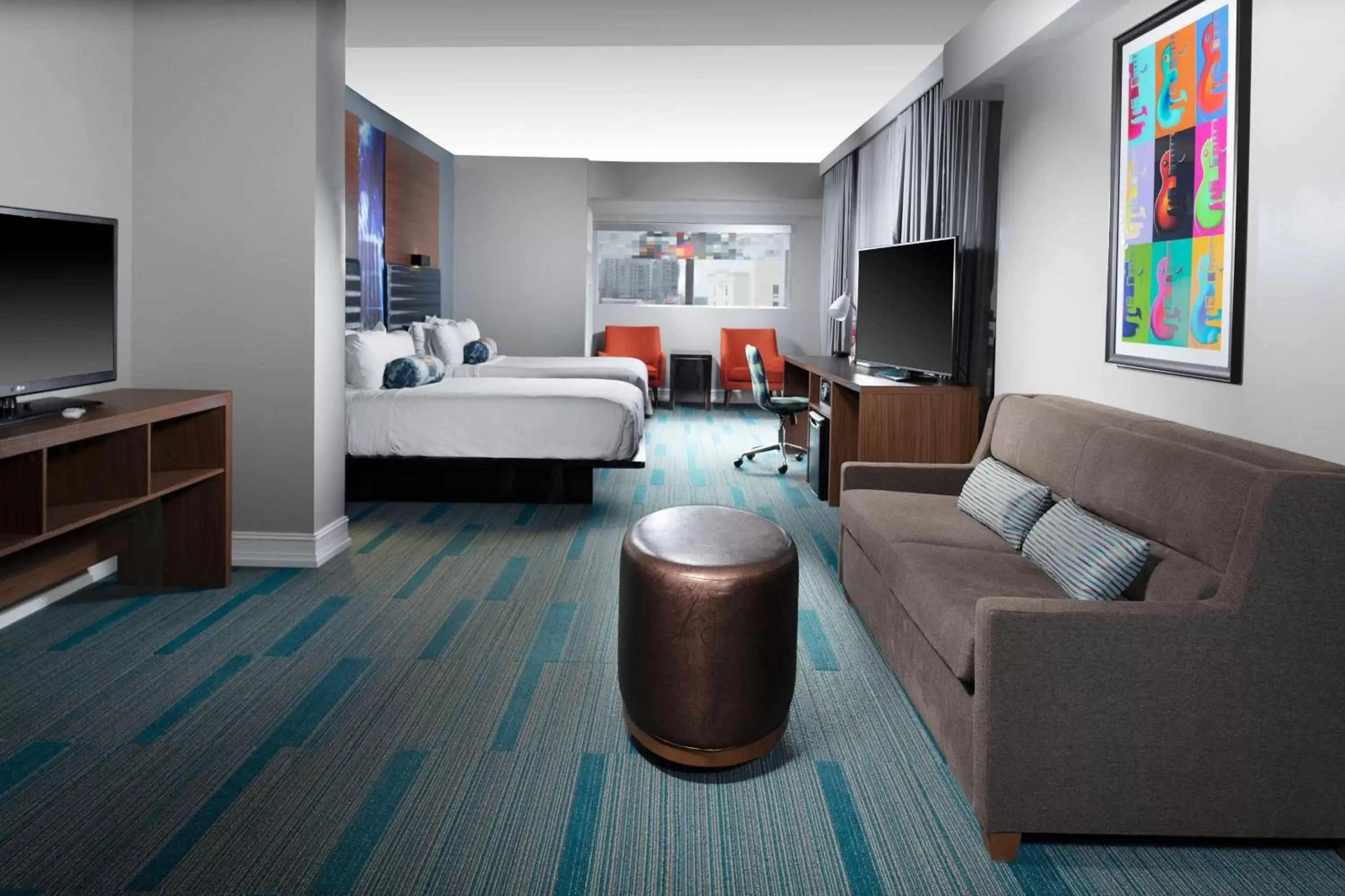 Photo of the whole room in Aloft Nashville West End