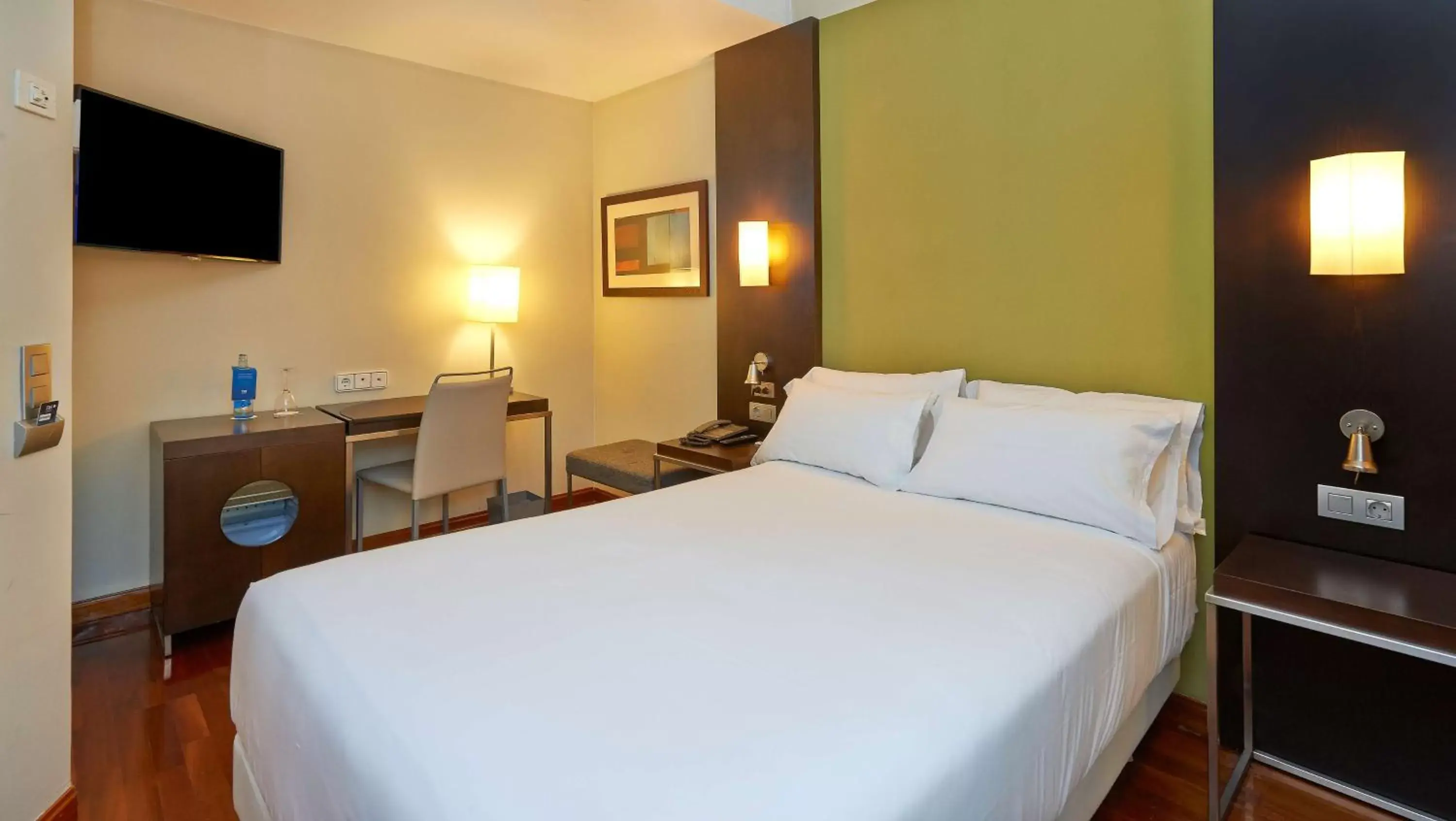 Bedroom, Bed in NH Sport Bedroom, Bed in NH Sport