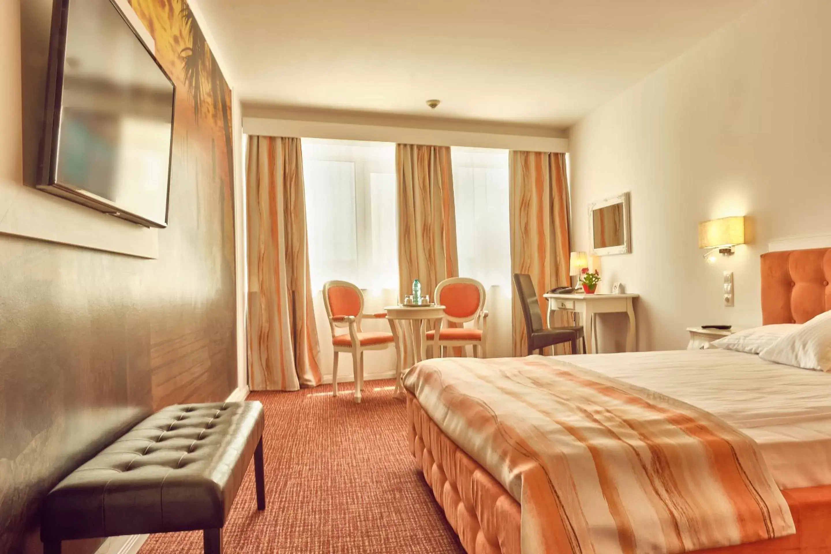 Bedroom, Bed in Continental Forum Bucuresti Palatul Parlamentului Bedroom, Bed in Continental Forum Bucuresti Palatul Parlamentului