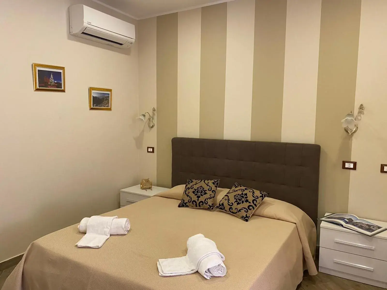 Bed in Hotel Soleado