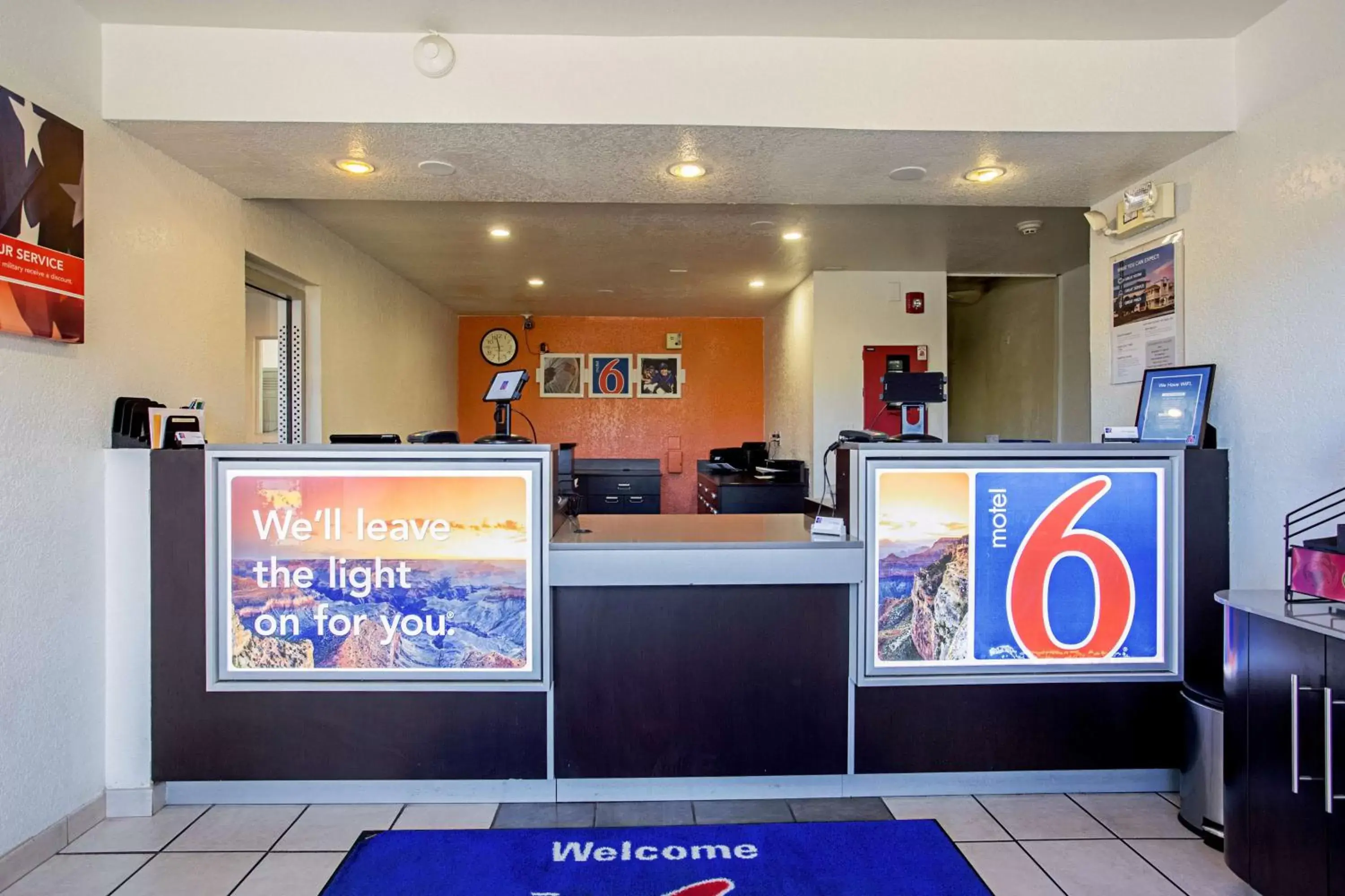 Lobby or reception, Lobby/Reception in Motel 6-Prescott, AZ