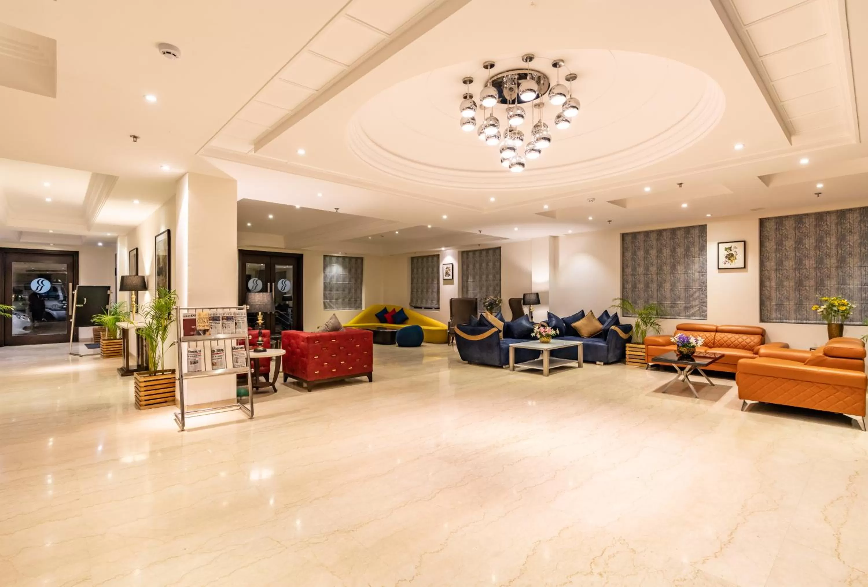Lobby or reception in Ramada by Wyndham Kasauli