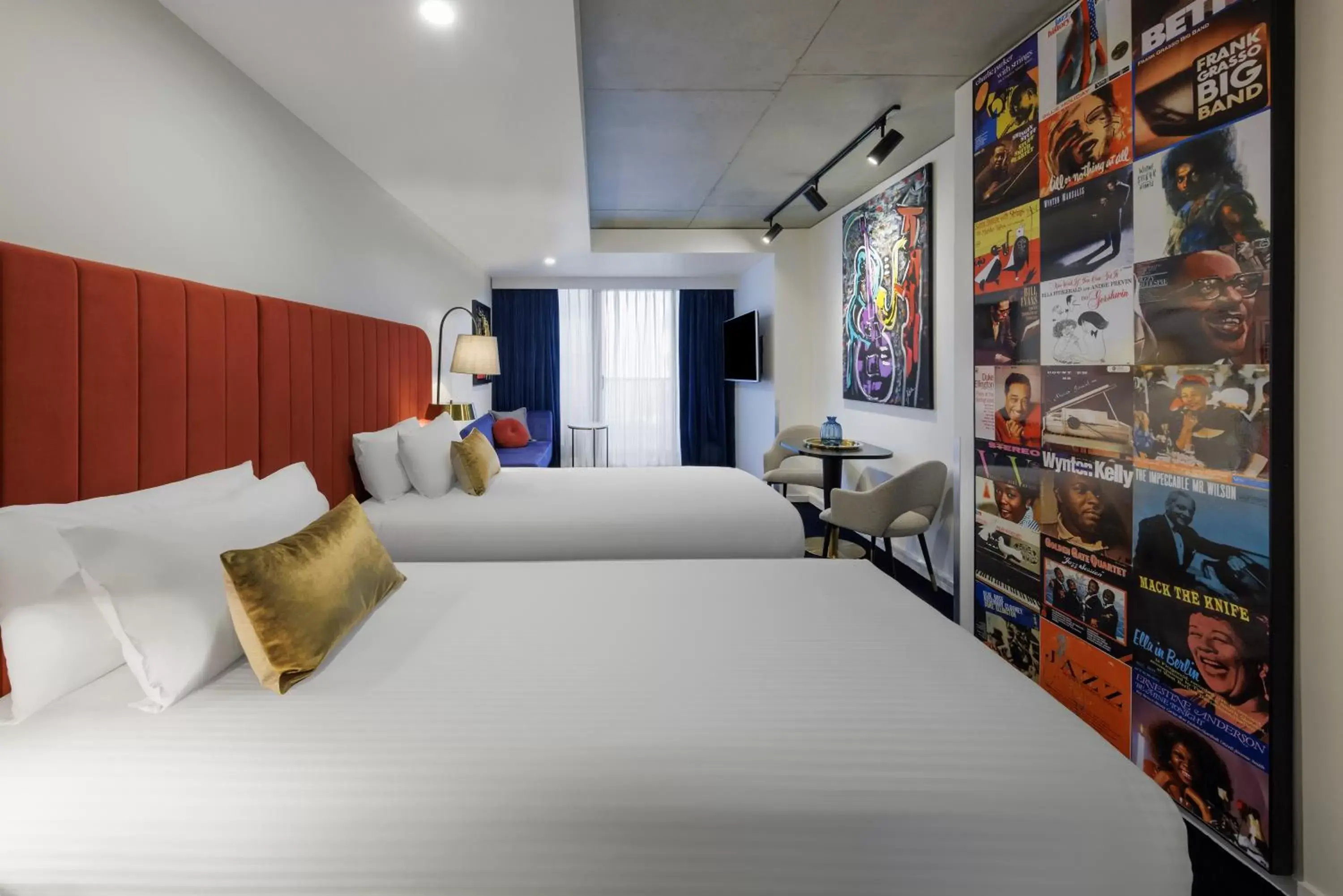 Bed in The Jazz Corner Hotel Melbourne