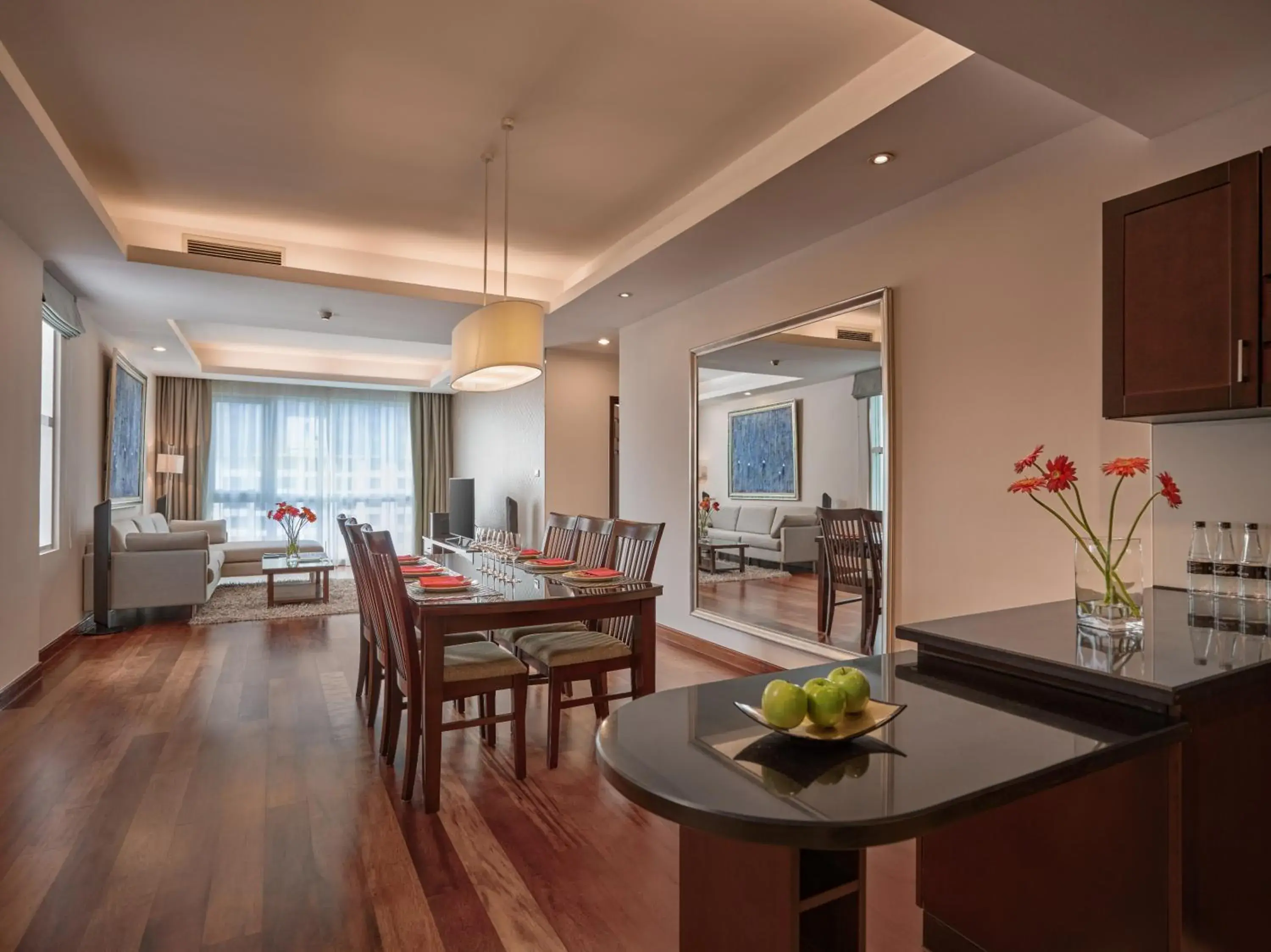 Living room, Restaurant/Places to Eat in Fraser Suites Hanoi