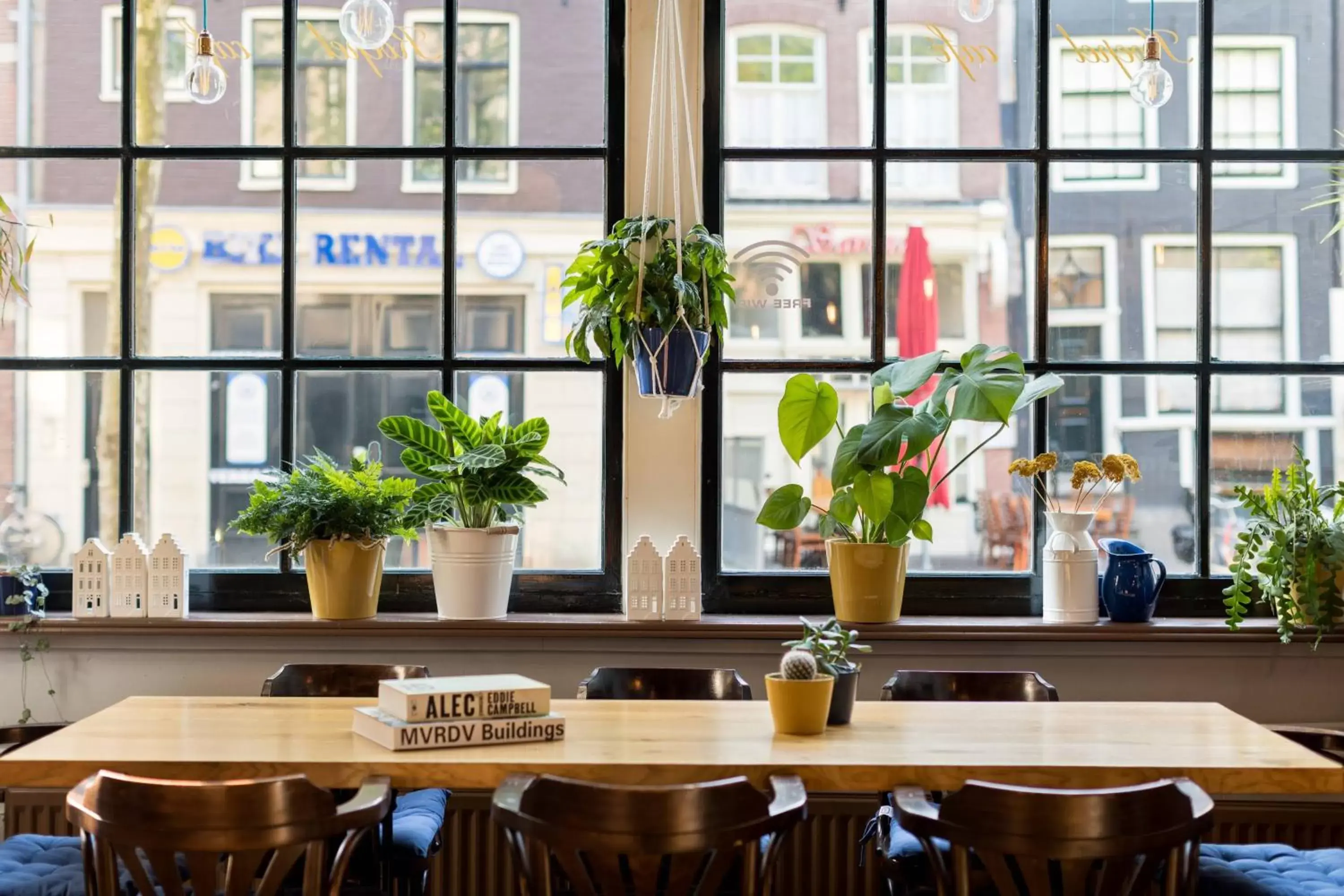 Restaurant/places to eat in Renaissance Amsterdam Hotel