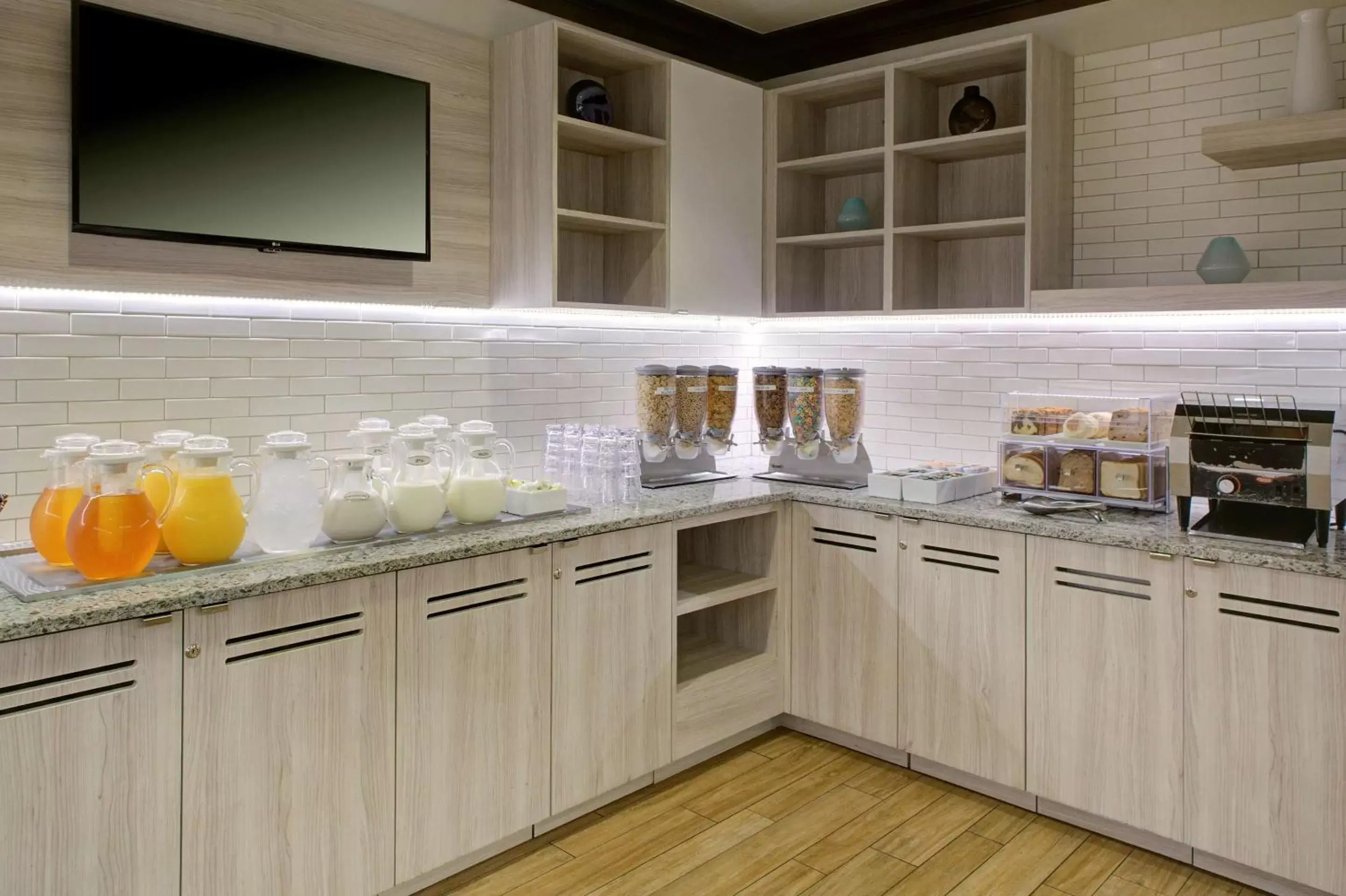 Restaurant/places to eat in Hyatt House Parsippany Whippany Restaurant/places to eat in Hyatt House Parsippany Whippany