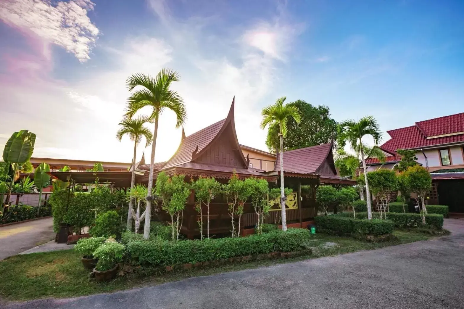 Property Building in Maleedee Bay Resort