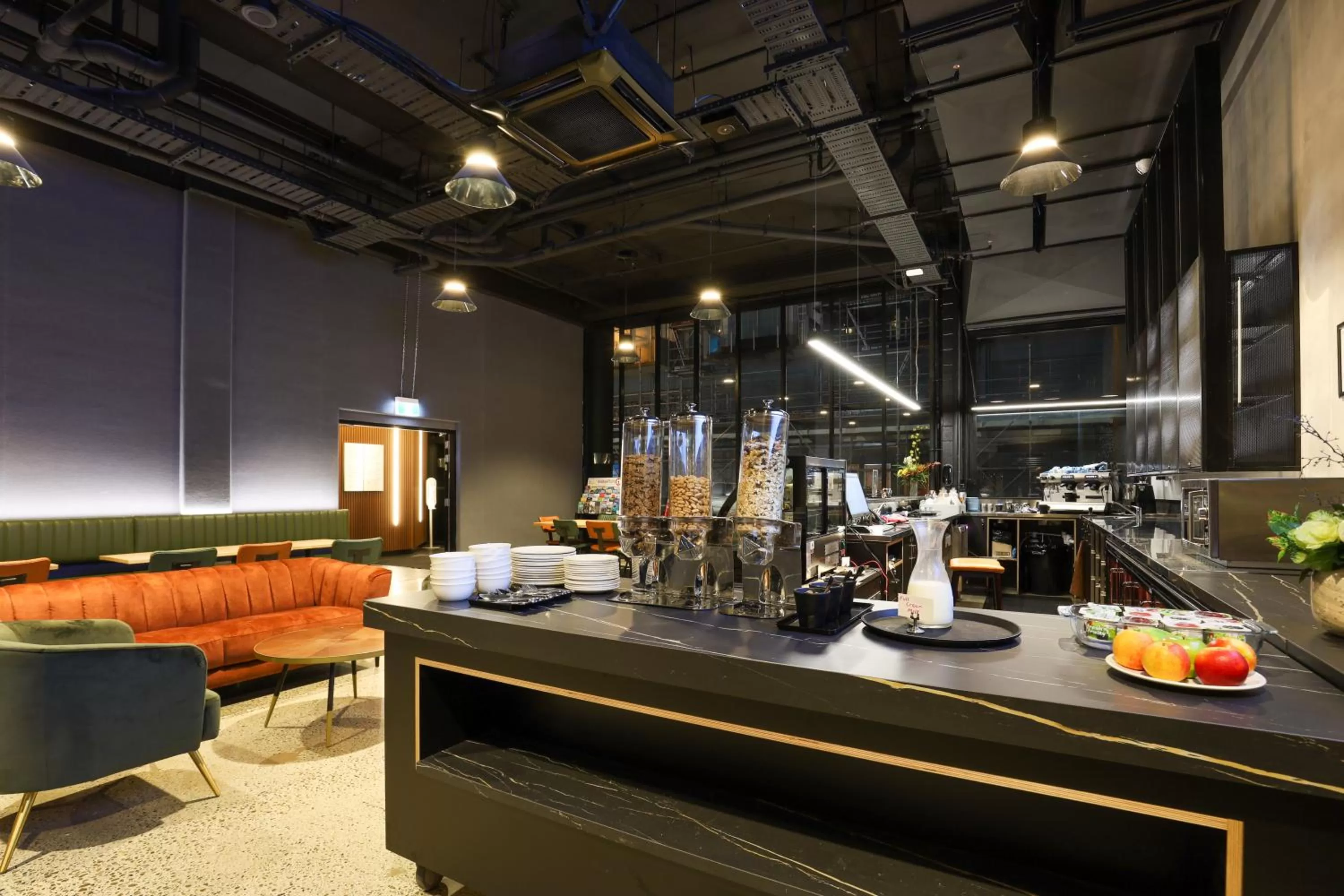 Restaurant/places to eat in Microtel by Wyndham Wellington