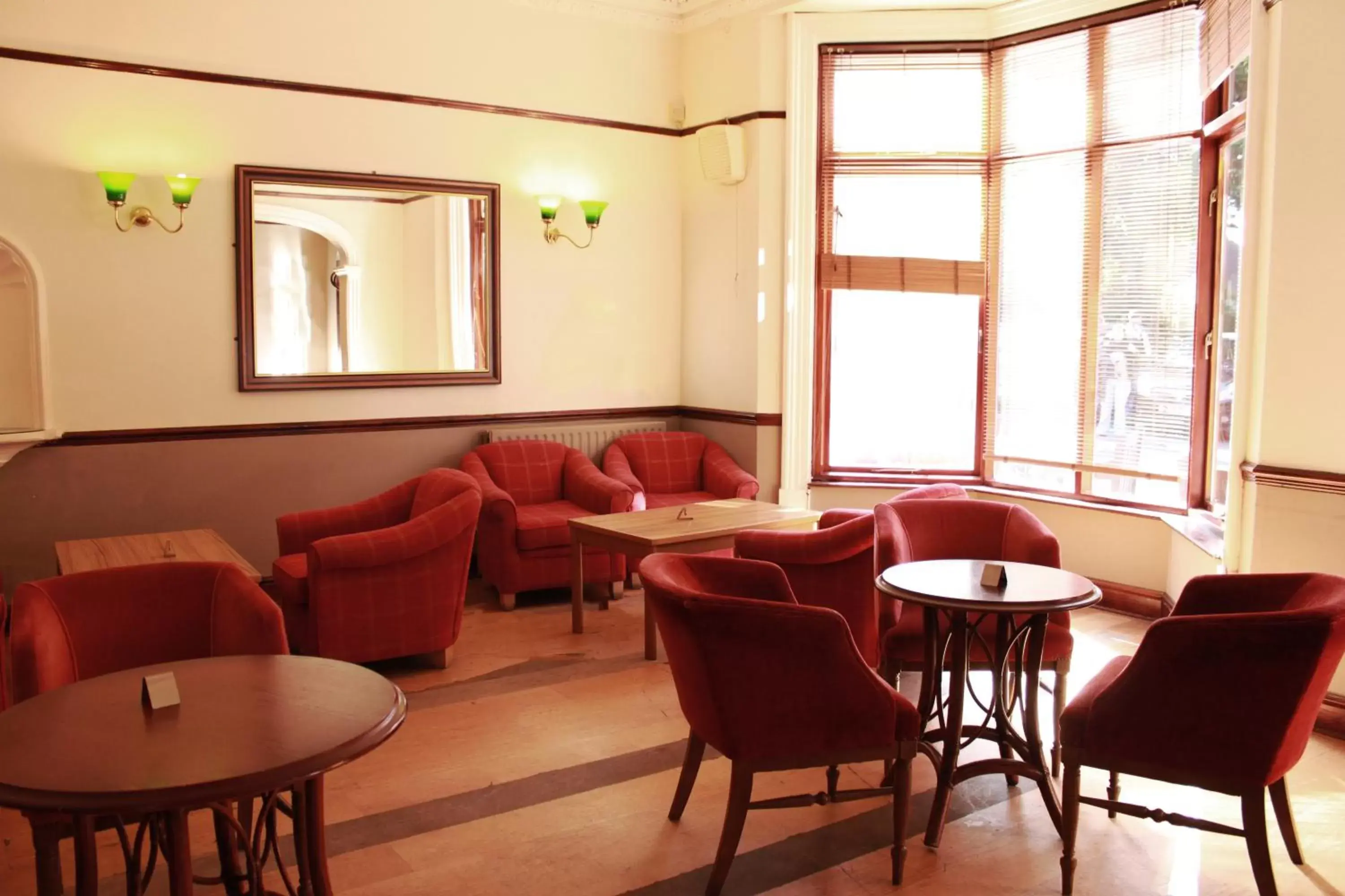 Restaurant/places to eat, Lounge/Bar in Blaby Westfield House Hotel