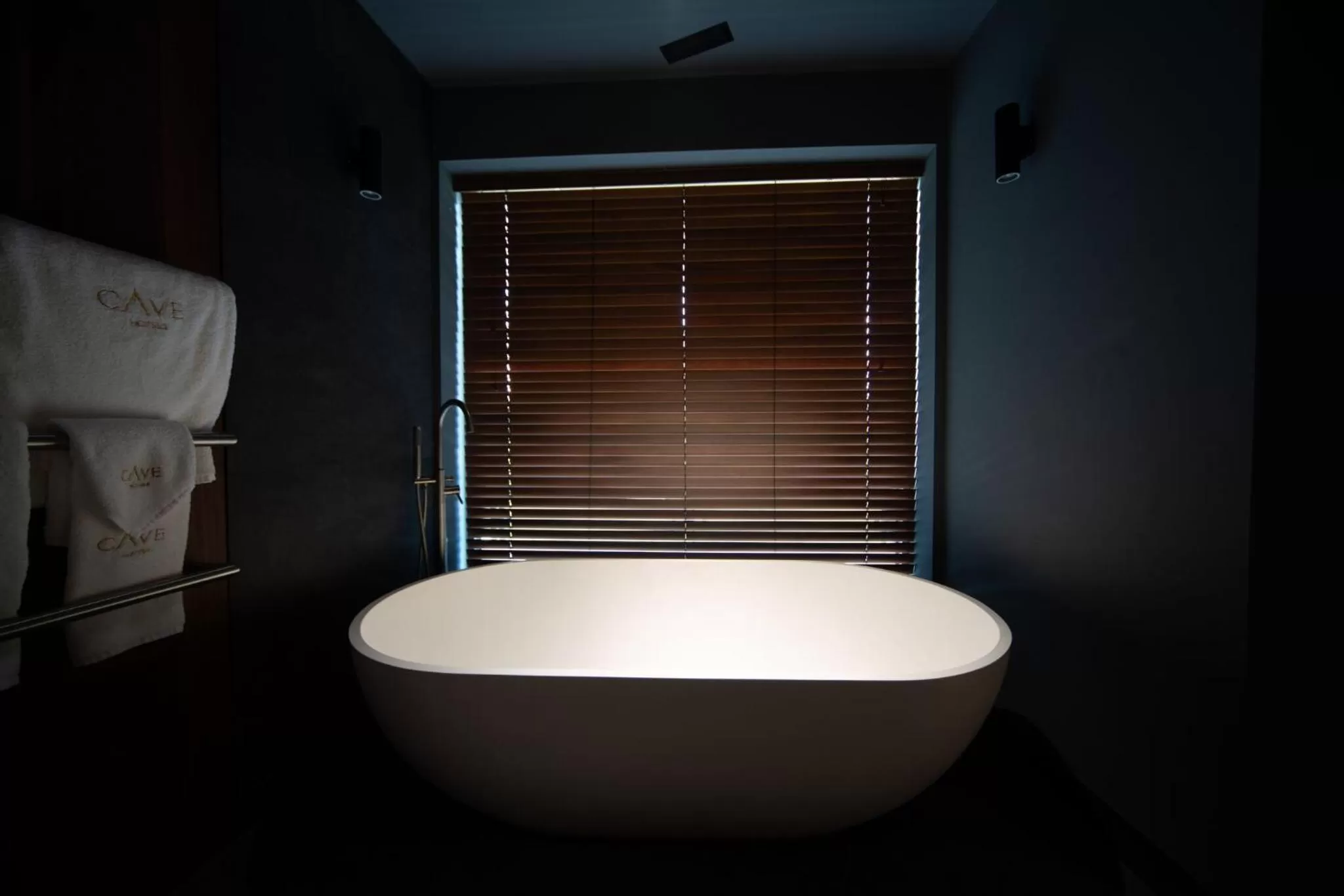 Hot Tub in Cave Hotel & Golf Resort