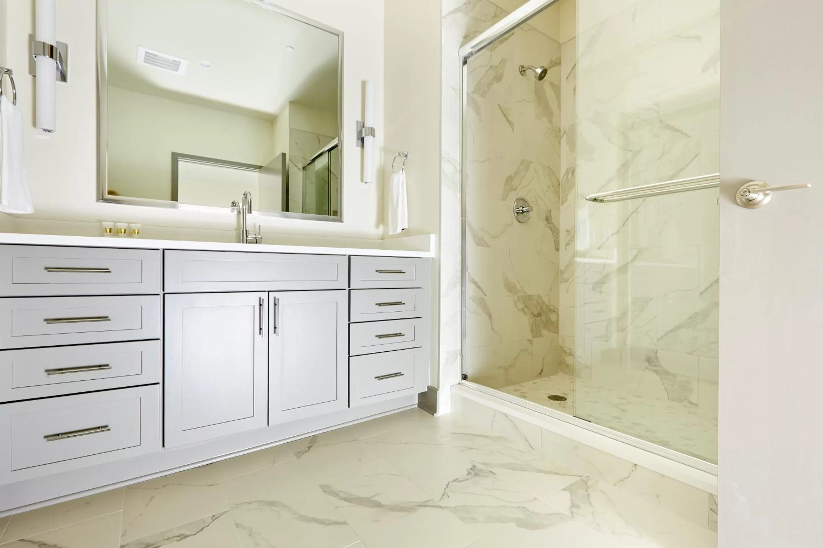 Living room in Sonder Ellis Square