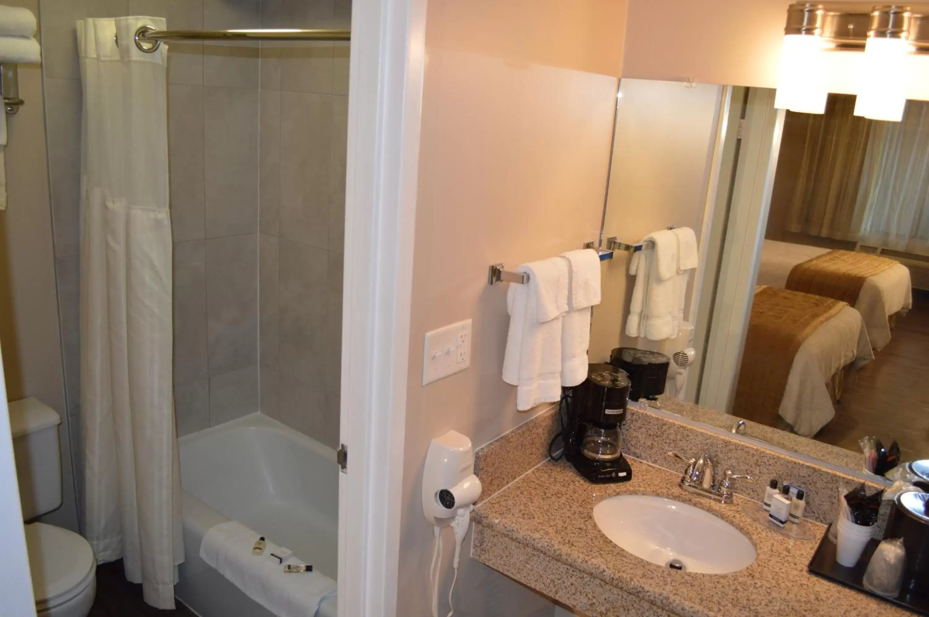 Shower, Bathroom in Laramie Valley Inn