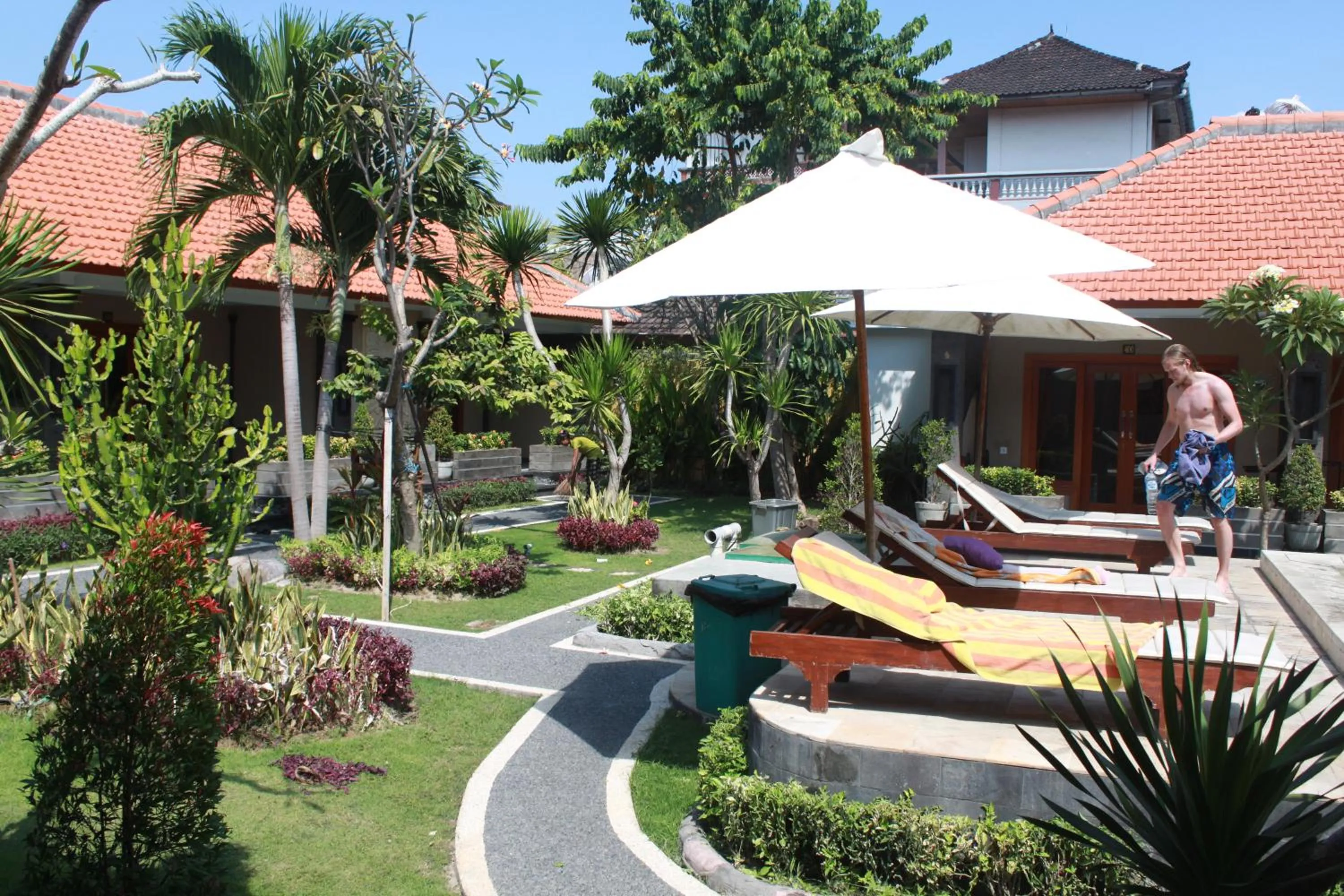 Garden in Gora Beach Inn