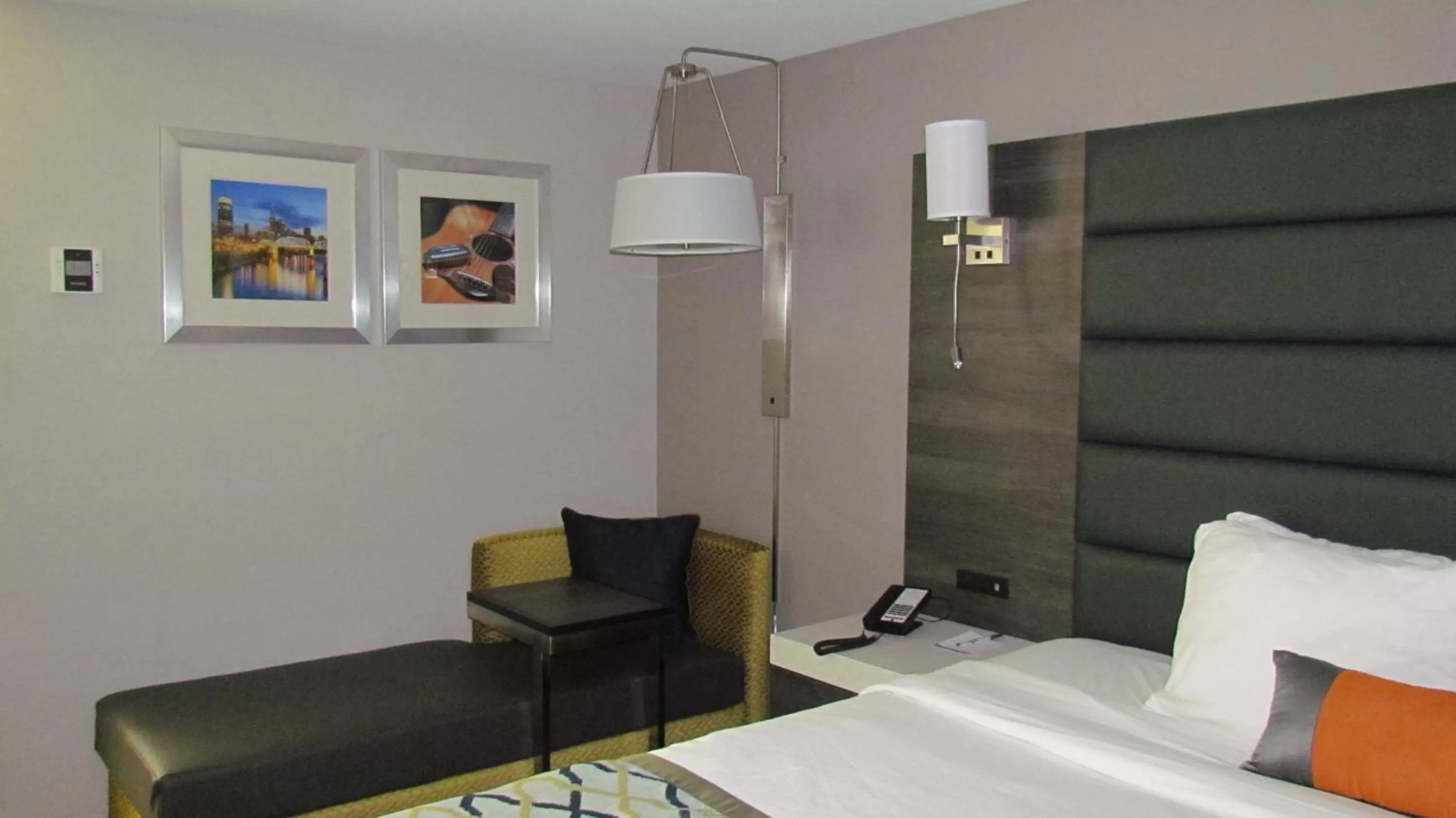 Bedroom, Bed in Baymont by Wyndham Murfreesboro