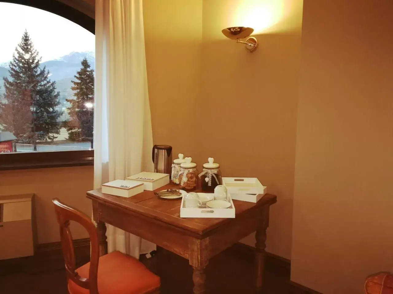 Food and drinks in Hotel Diana Jardin et Spa Food and drinks in Hotel Diana Jardin et Spa