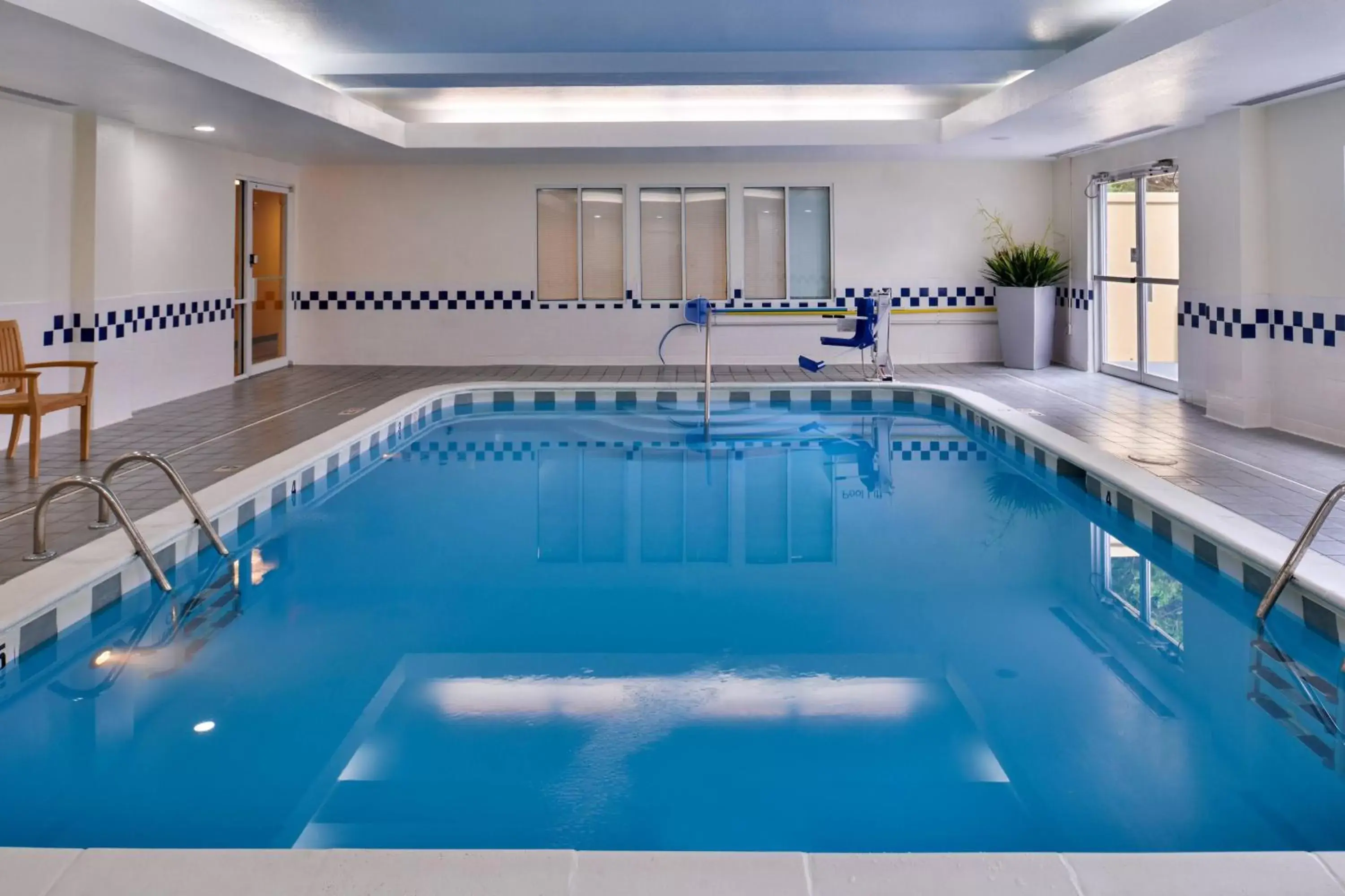 Swimming Pool in Fairfield Inn & Suites Hattiesburg / University