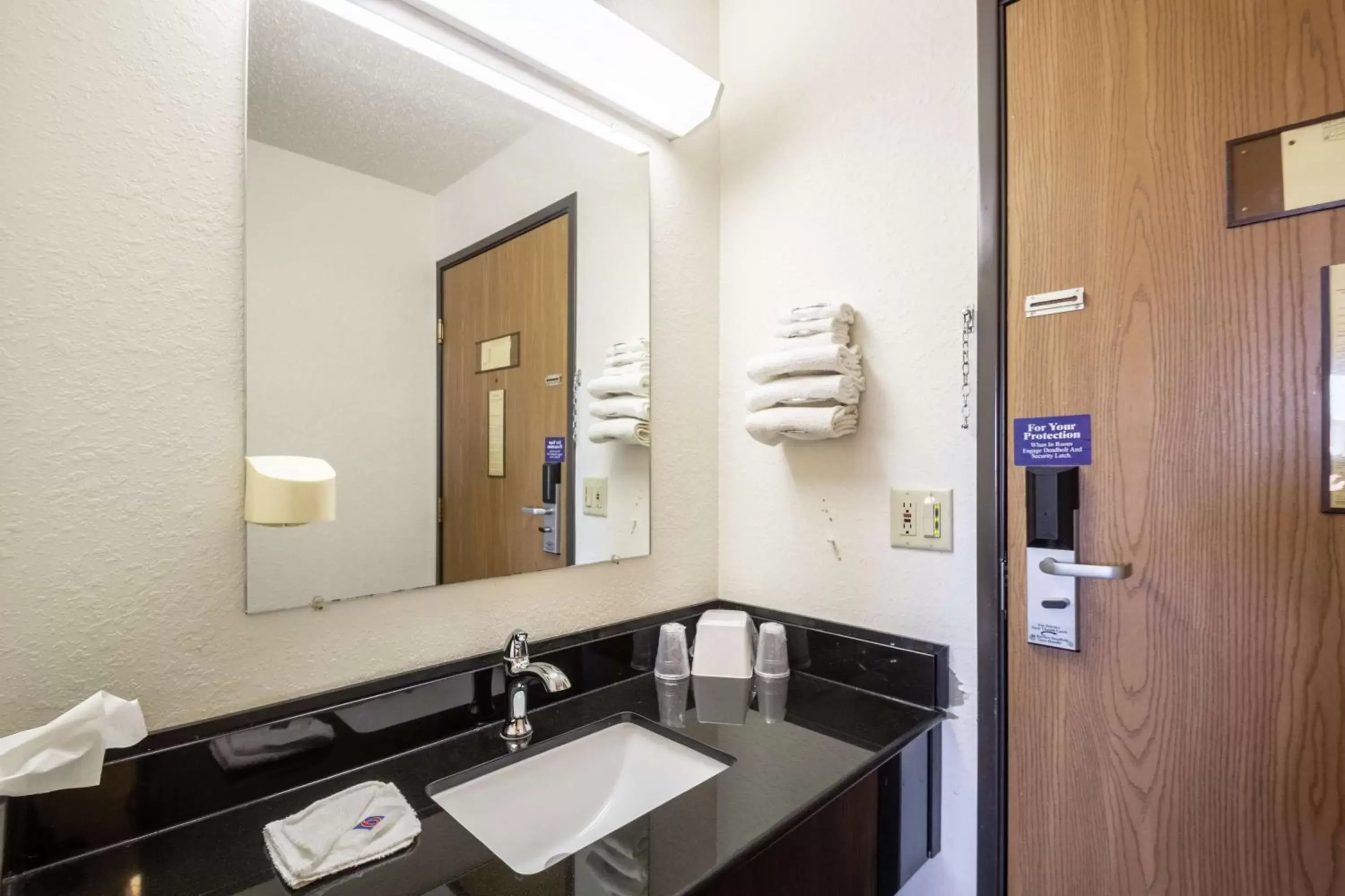 Photo of the whole room, Bathroom in Motel 6-Saukville, WI