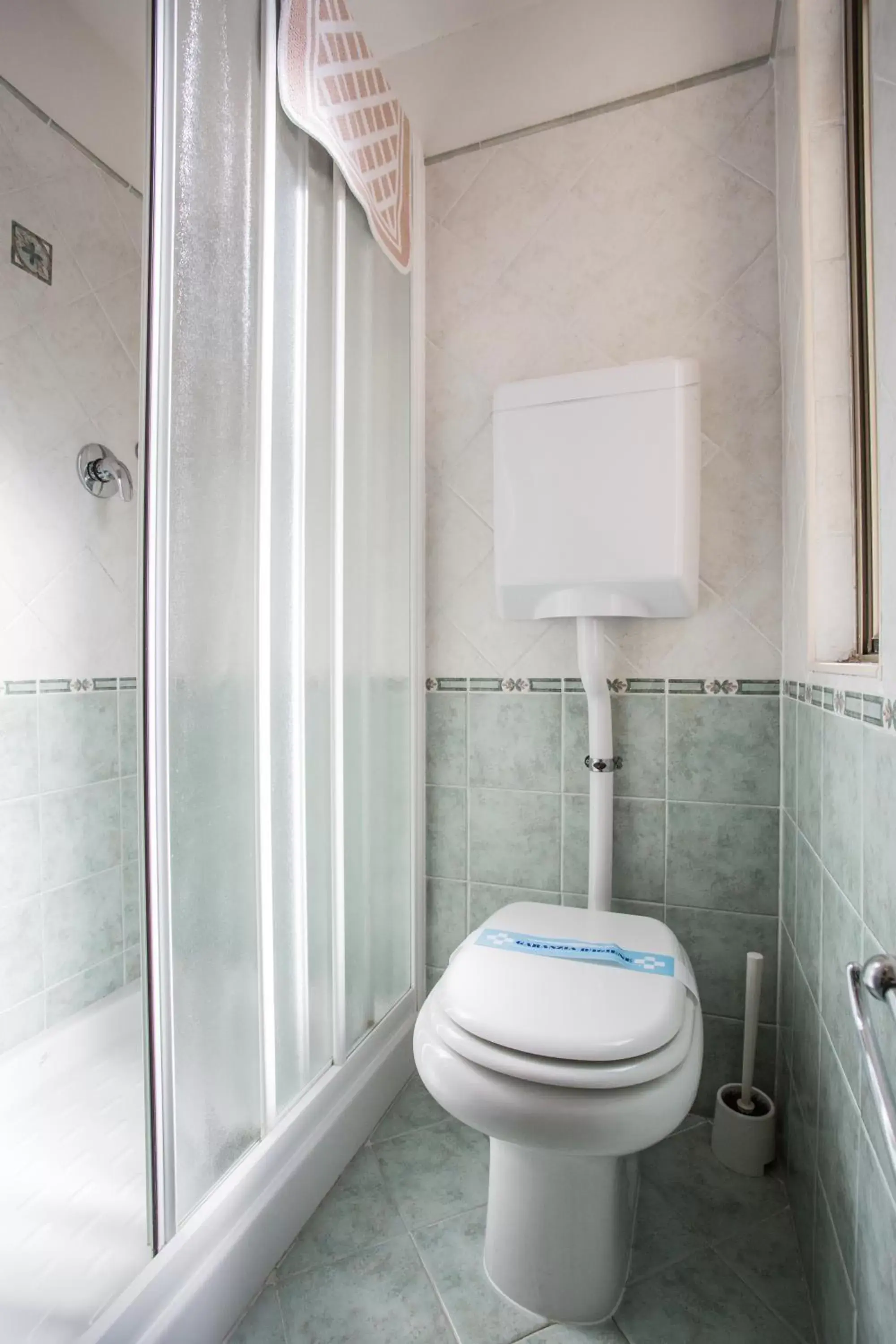 Toilet, Bathroom in Hotel Sant'Angelo