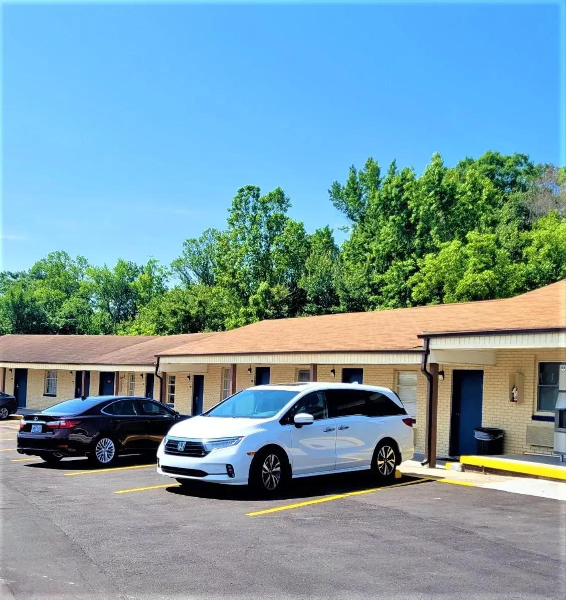 Property Building in WILLIAMSTON INN